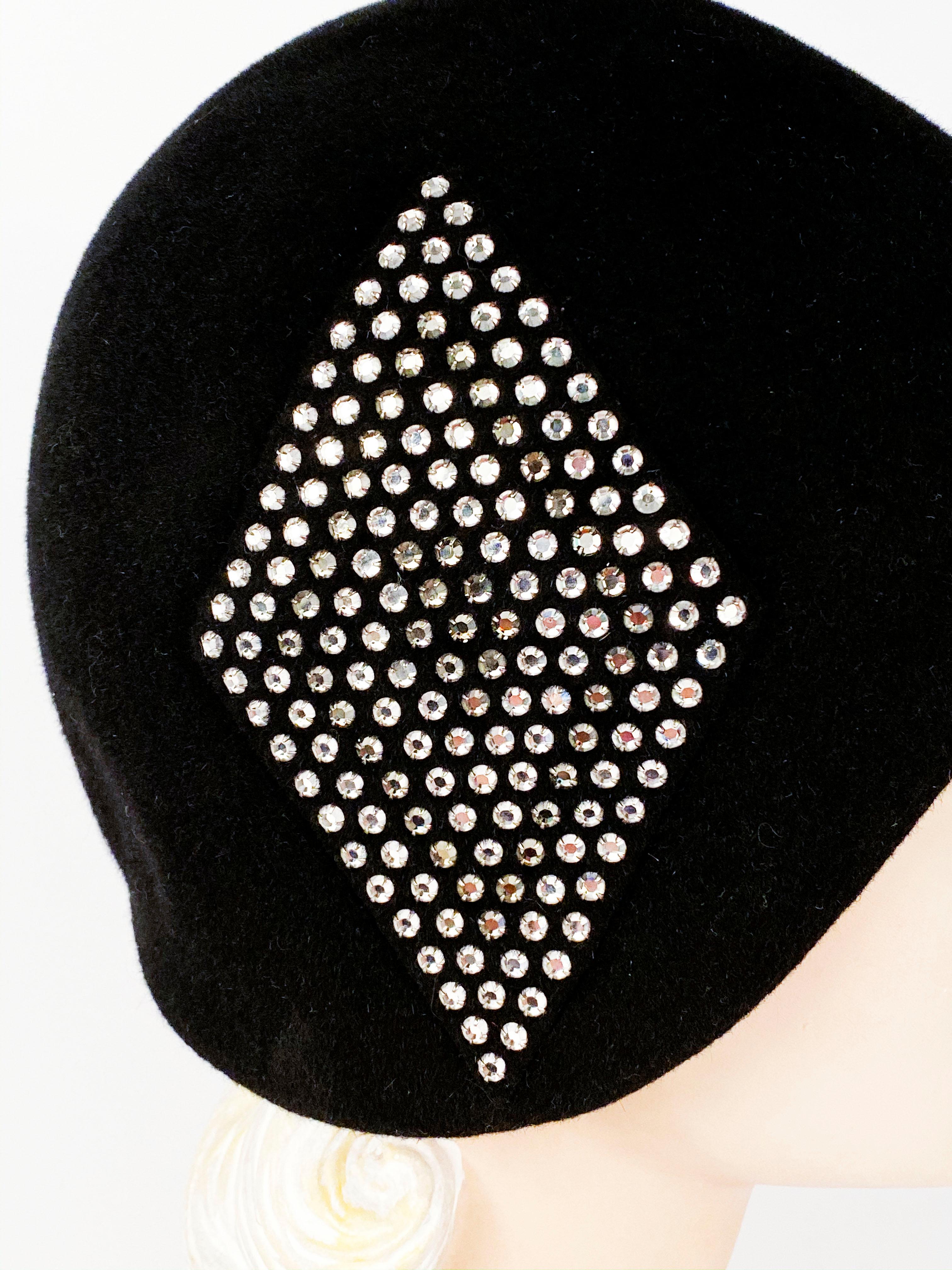1960s Black Fur Felt Bucket Hat with Diamond Applique In Good Condition In San Francisco, CA