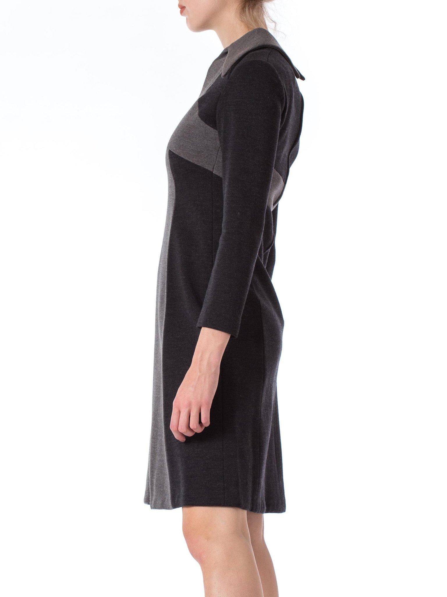 1960S Black & Grey Wool Knit Mod Long Sleeve Dress In Good Condition For Sale In New York, NY