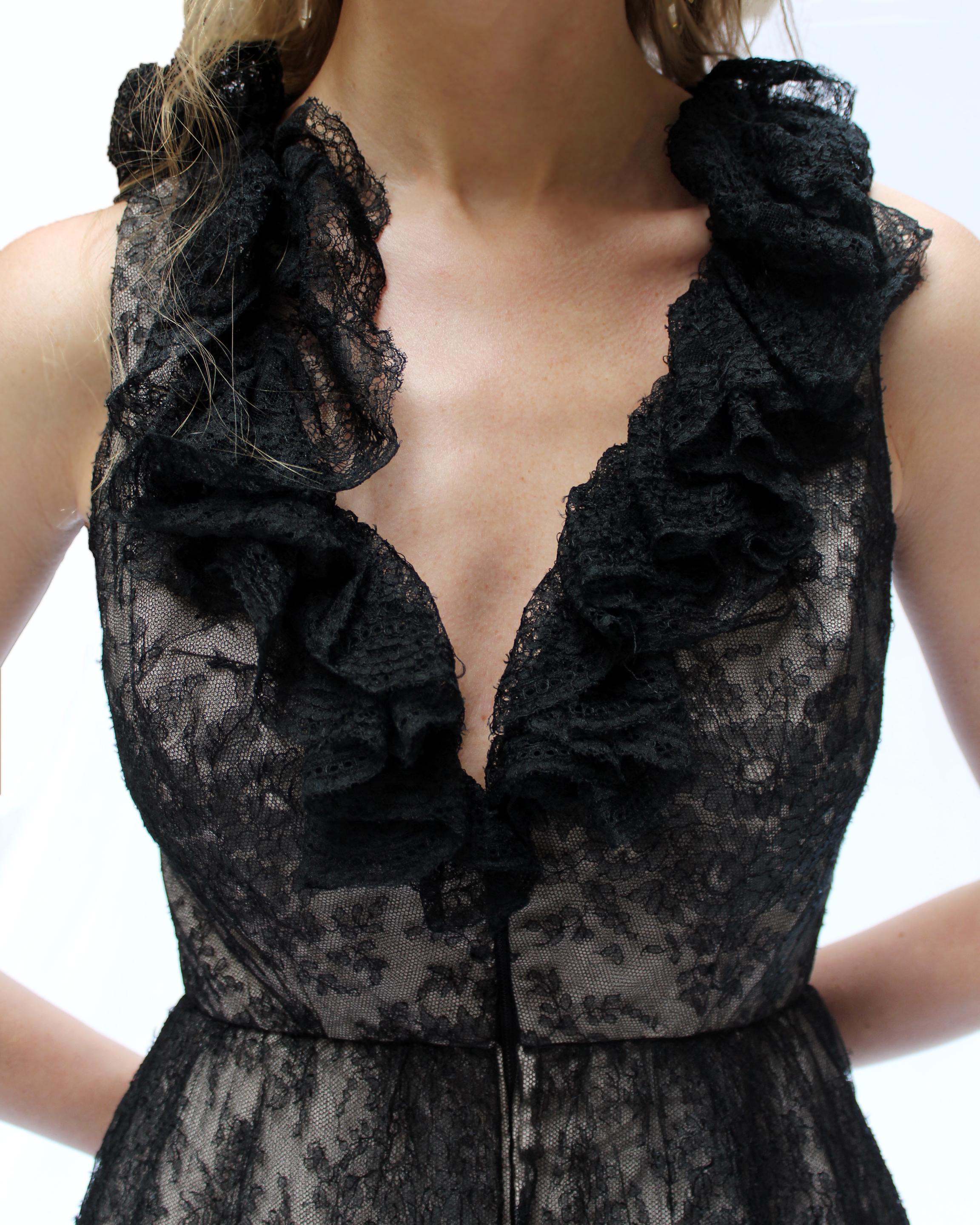 1960s Givenchy Black Lace Cocktail Dress (attributed) For Sale 4