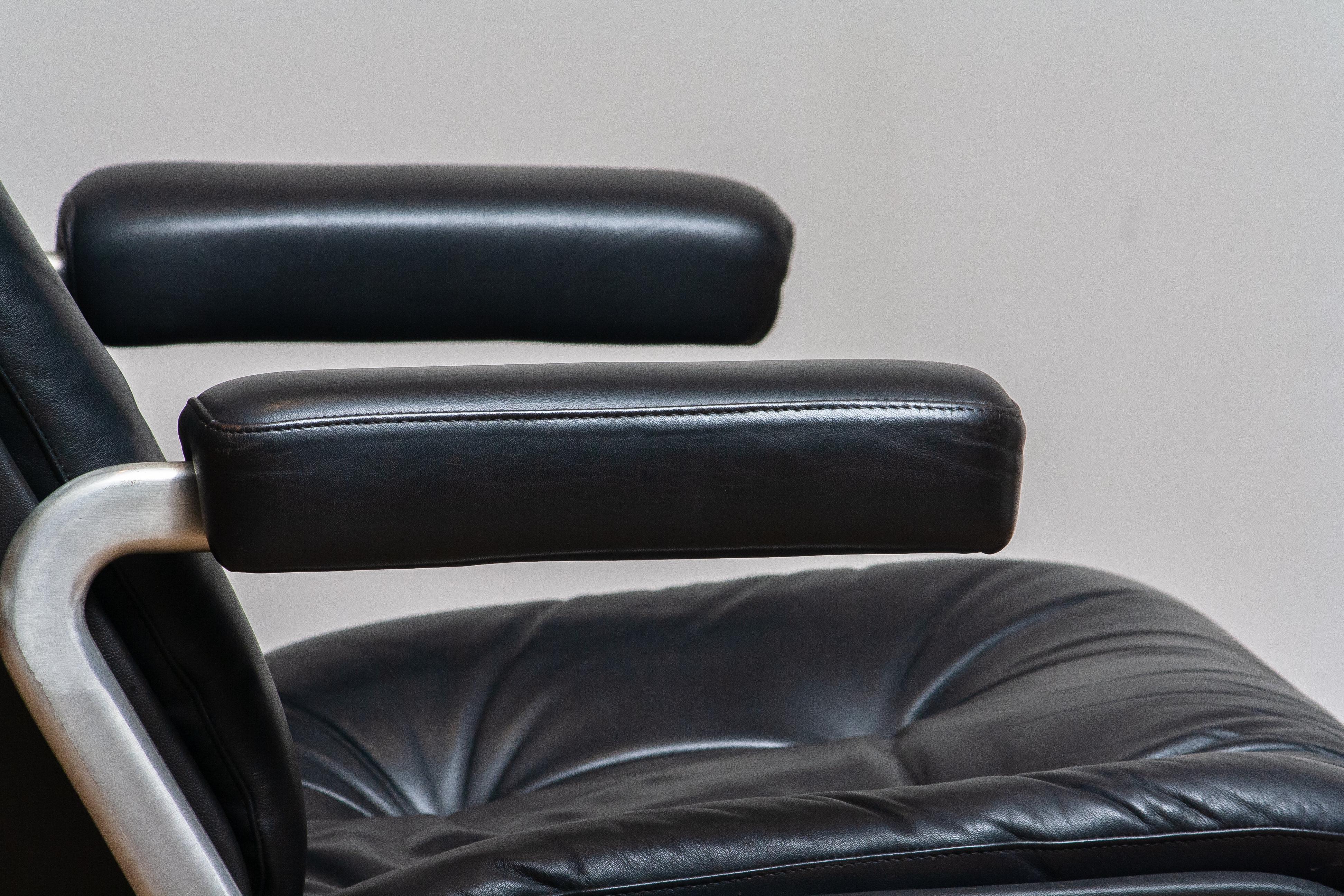 Mid-20th Century 1960s, Black Leather Swivel Chair by Martin Stoll for Giroflex Stoll Mdl, 7065