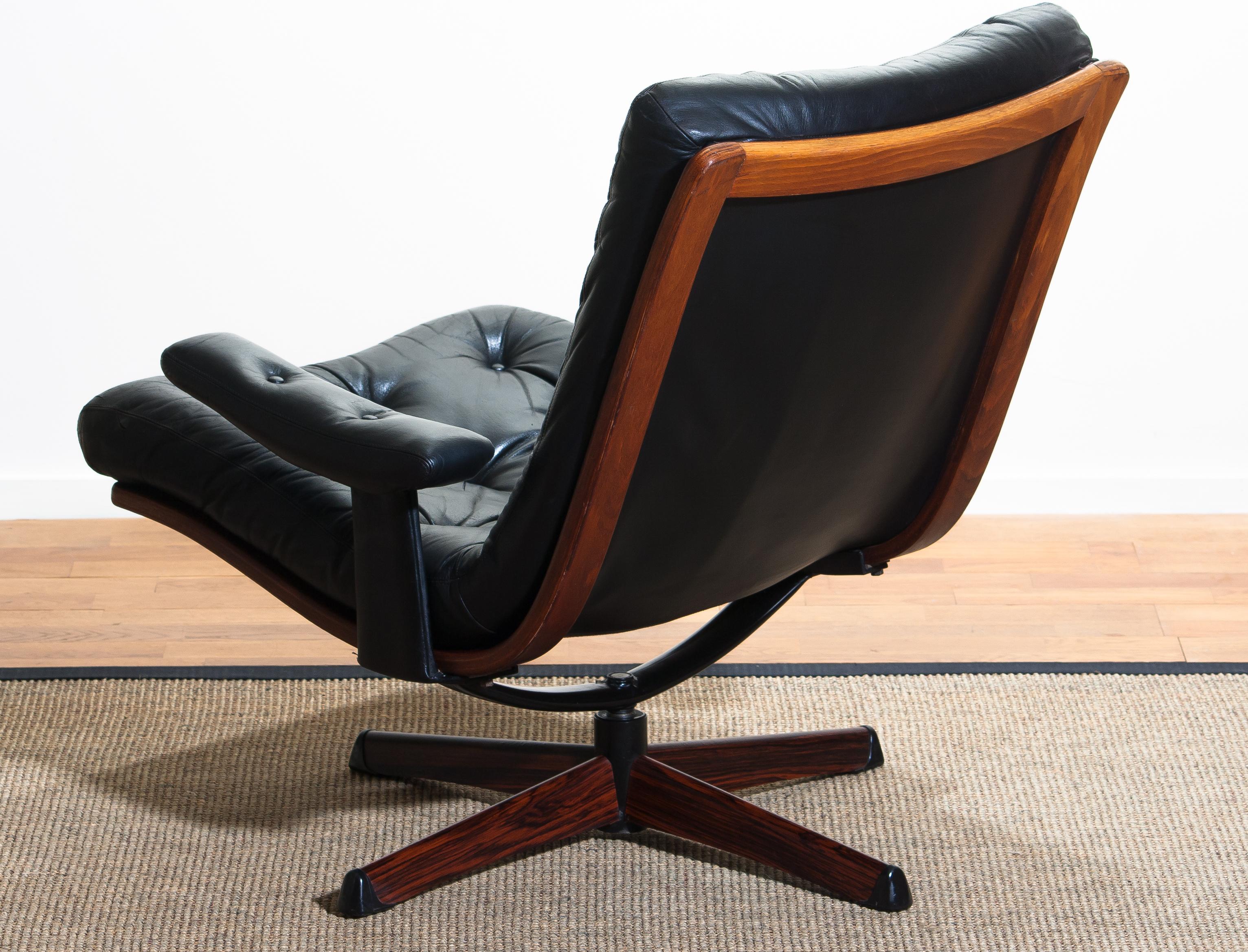 1960s, Black Leather Swivel Chair with Jakaranda Stand by Gote Design Nassjo 4