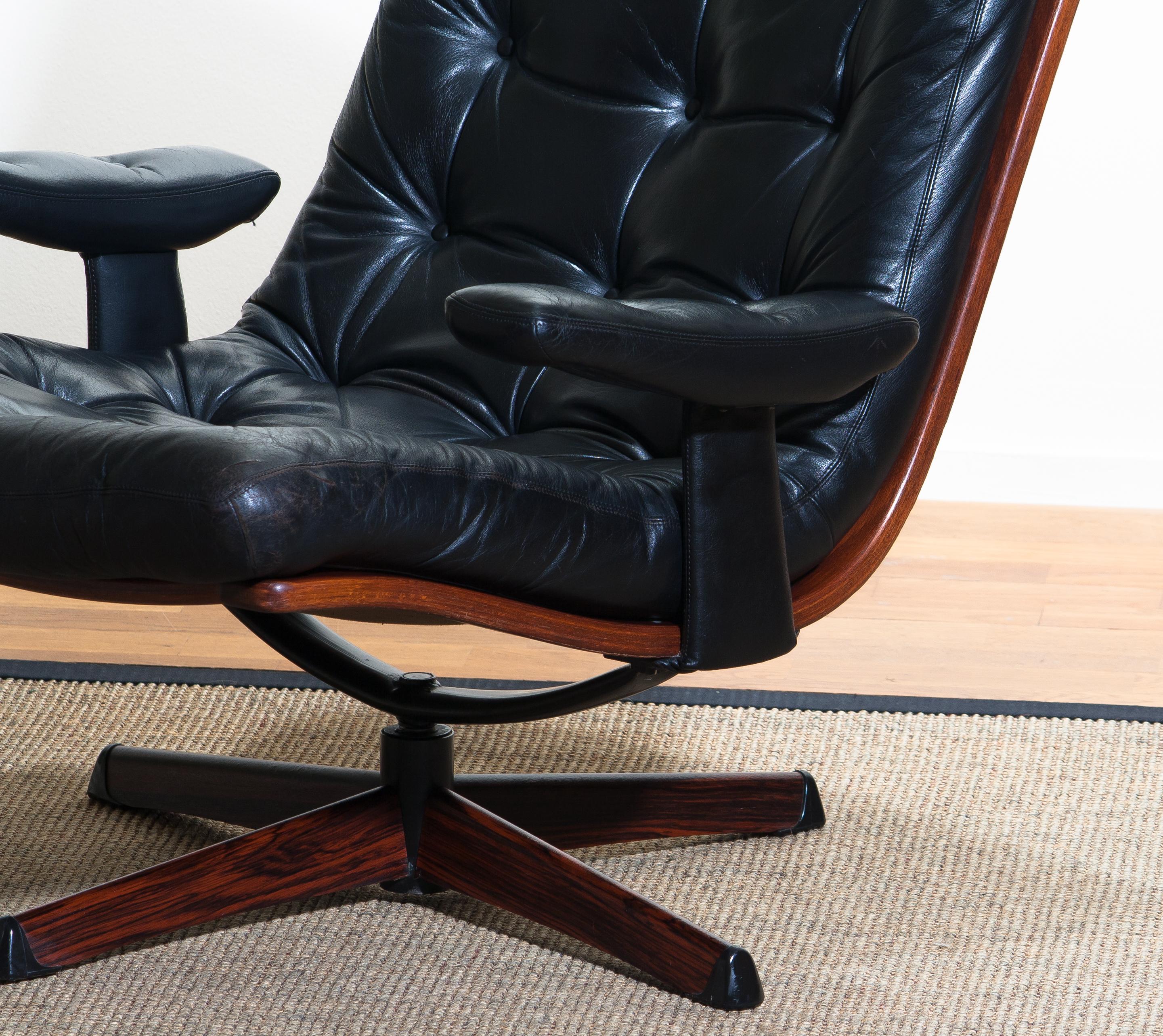 Metal 1960s, Black Leather Swivel Chair with Jakaranda Stand by Göte Design Nässjö