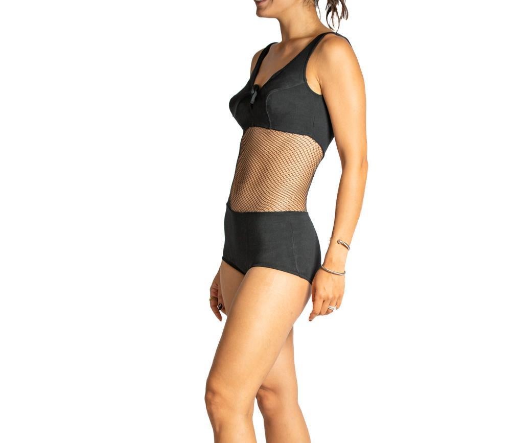 1960S Maillot de bain Bond Girl noir en poly/nylon extensible Excellent état - En vente à New York, NY