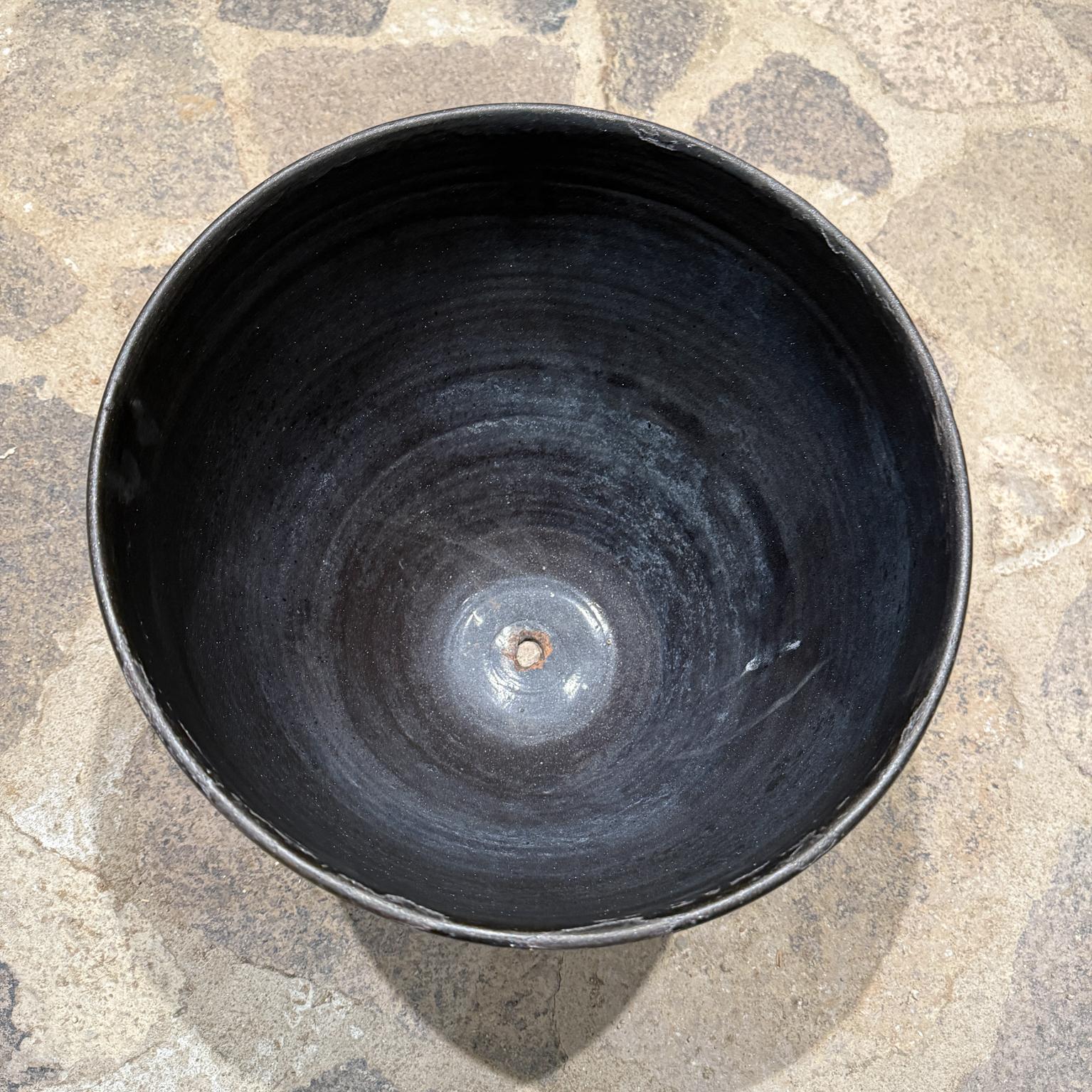 Poterie noire métallisée de style Fantoni des années 1960 en vente 5