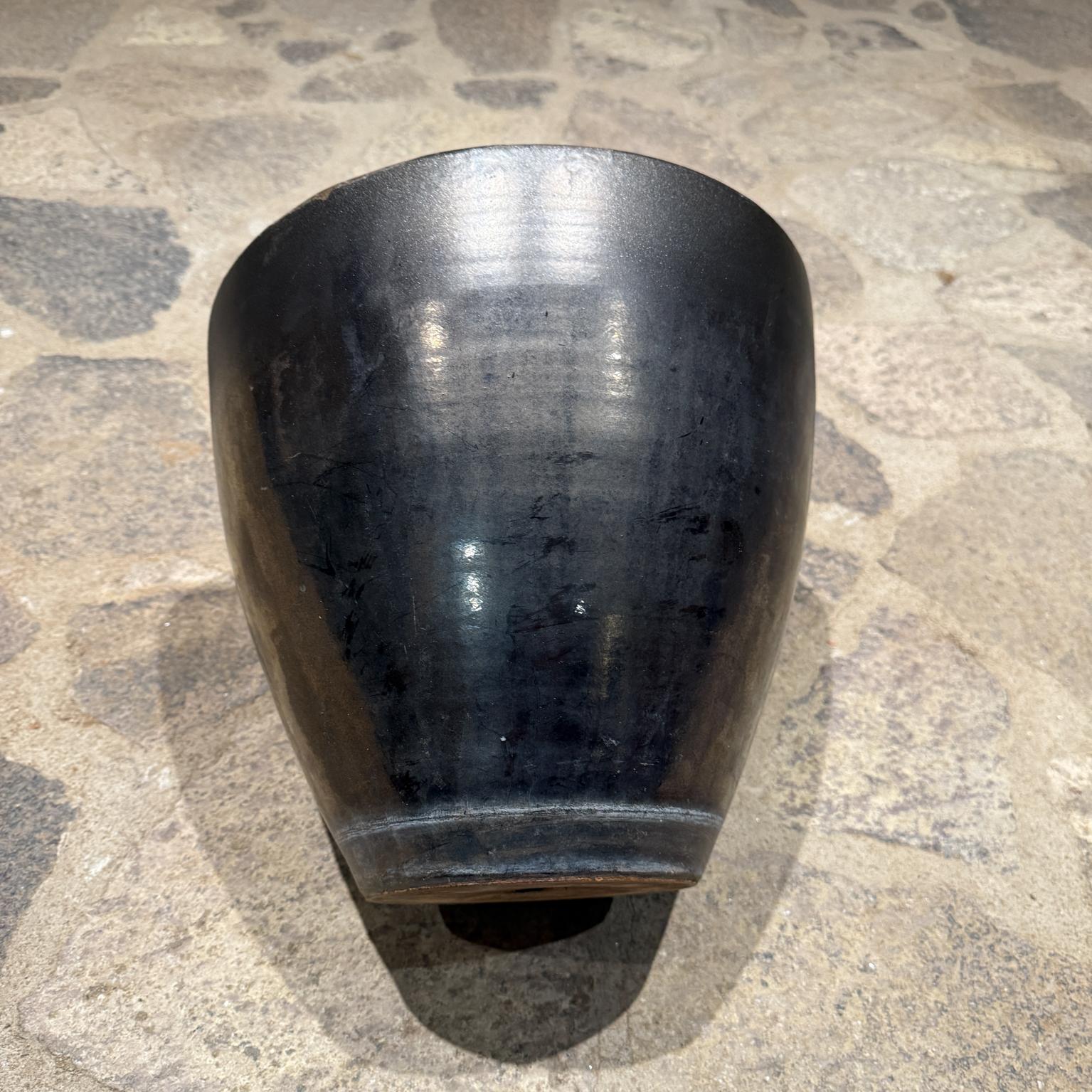 Poterie noire métallisée de style Fantoni des années 1960 en vente 6