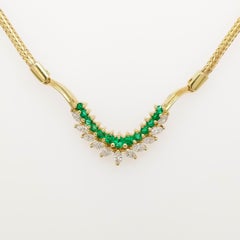 Black, Starr & Frost 1960s  18K Yellow Gold Diamond and Emerald Necklace