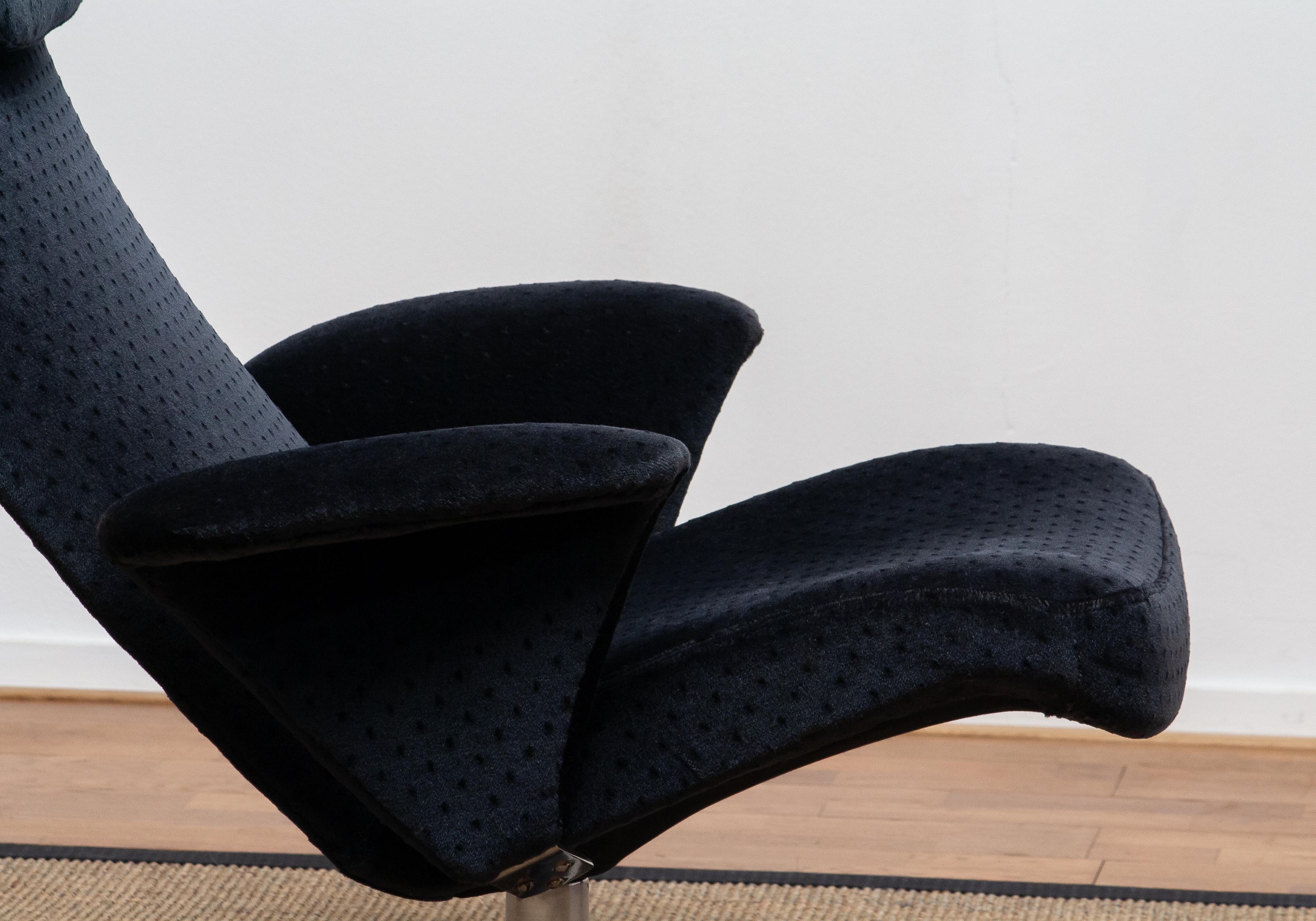 Swedish 1960s, Black Velvet Contourett Ronto Swivel Chair by Alf Svenson for DUX, Sweden