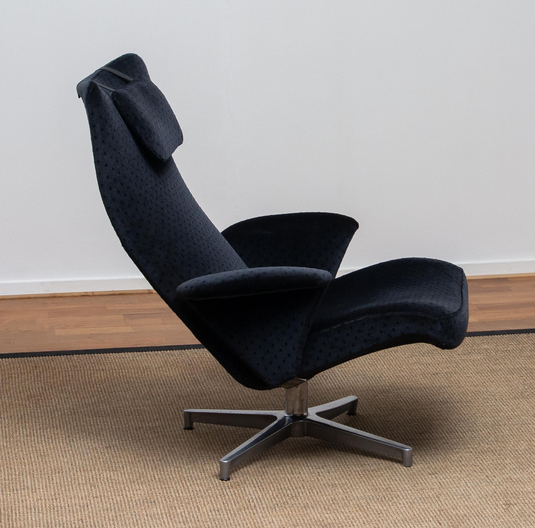 Aluminum 1960s, Black Velvet Contourett Ronto Swivel Chair by Alf Svenson for Dux Sweden