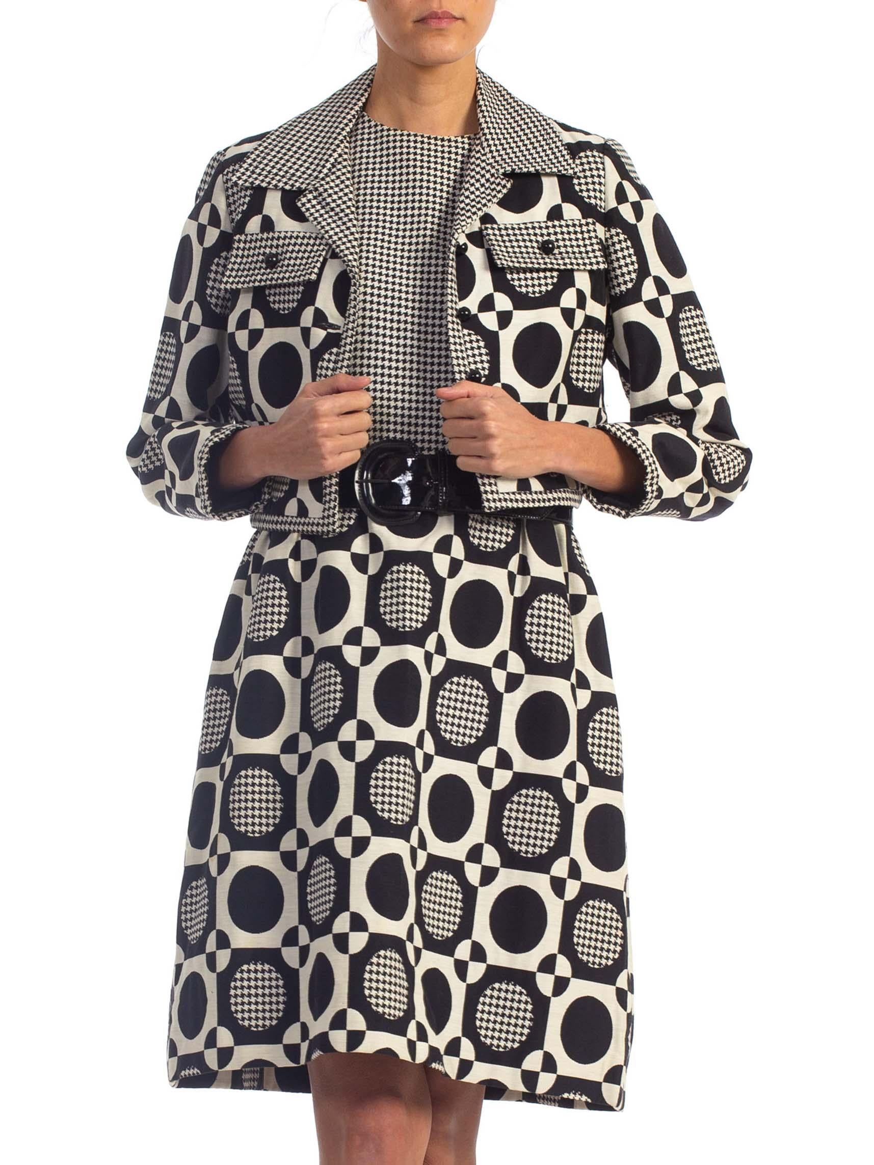 1960'S Black & White Cotton Blend Jaquard Mod Op-Art Dress With Matching Jacket Belt