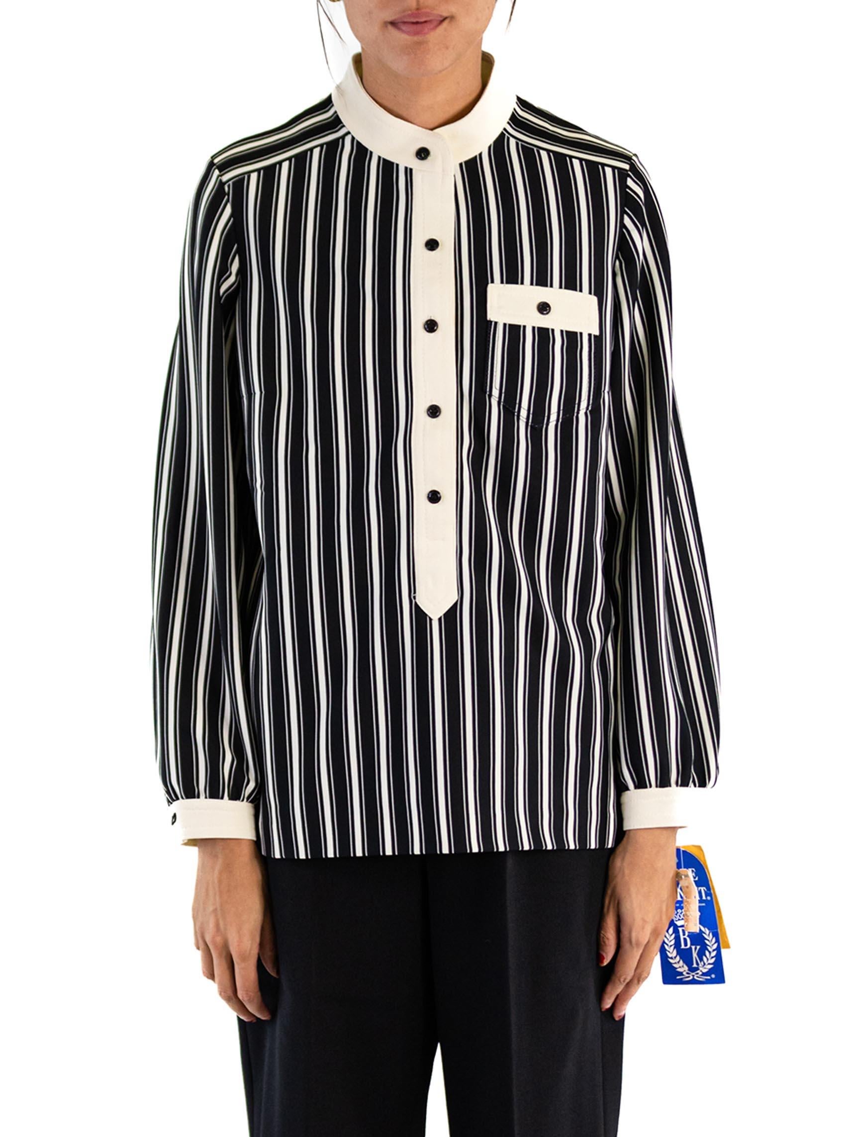 1960S Black & White Striped Polyester Double Knit Mod Shirt Pant Ensemble In Excellent Condition For Sale In New York, NY