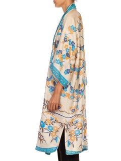 1960S Blue & Cream Floral Silk Kimono