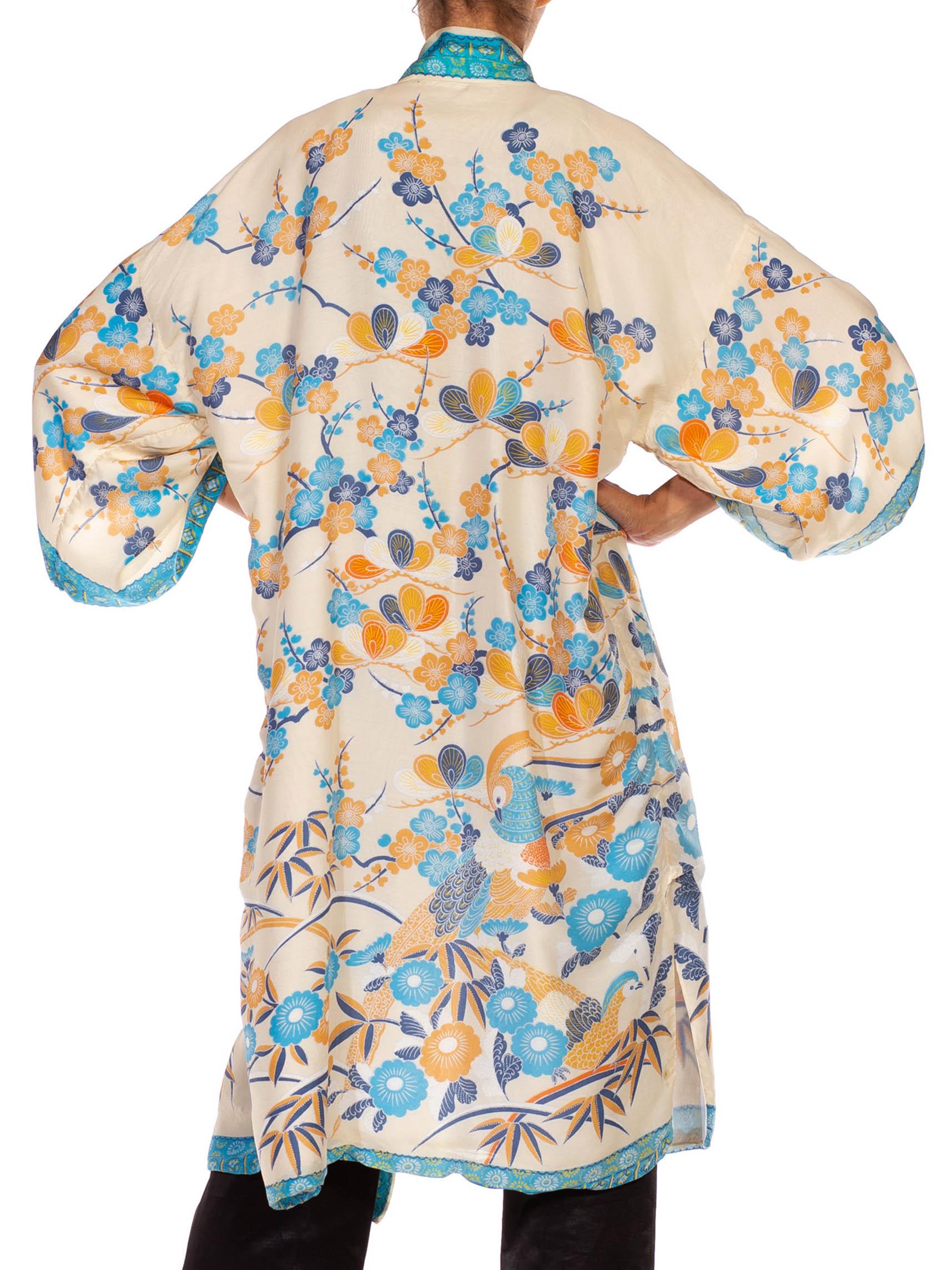 1960S Blue & Cream Floral Silk Kimono For Sale 1