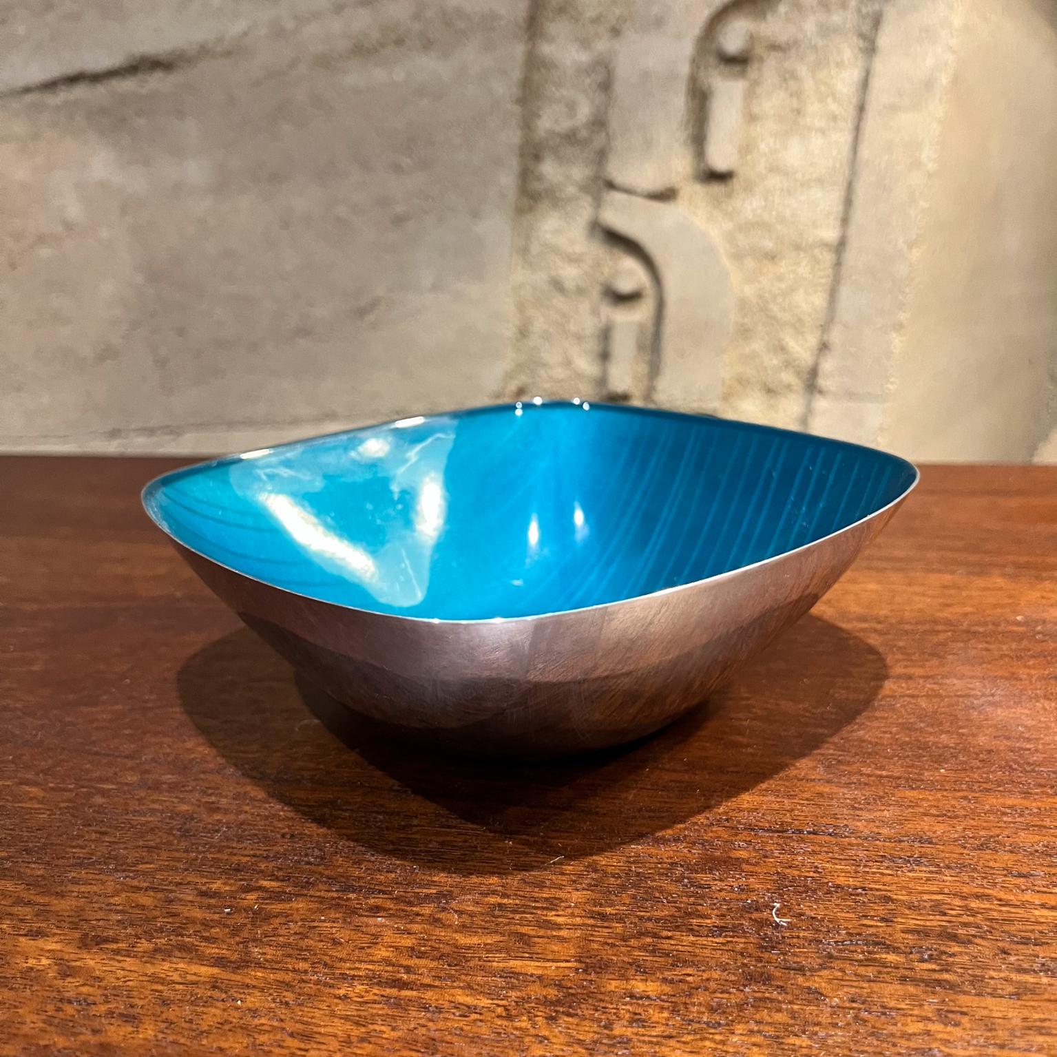 1960s Blue Enamel Stainless Dish by Cathrineholm of Norway en vente 1