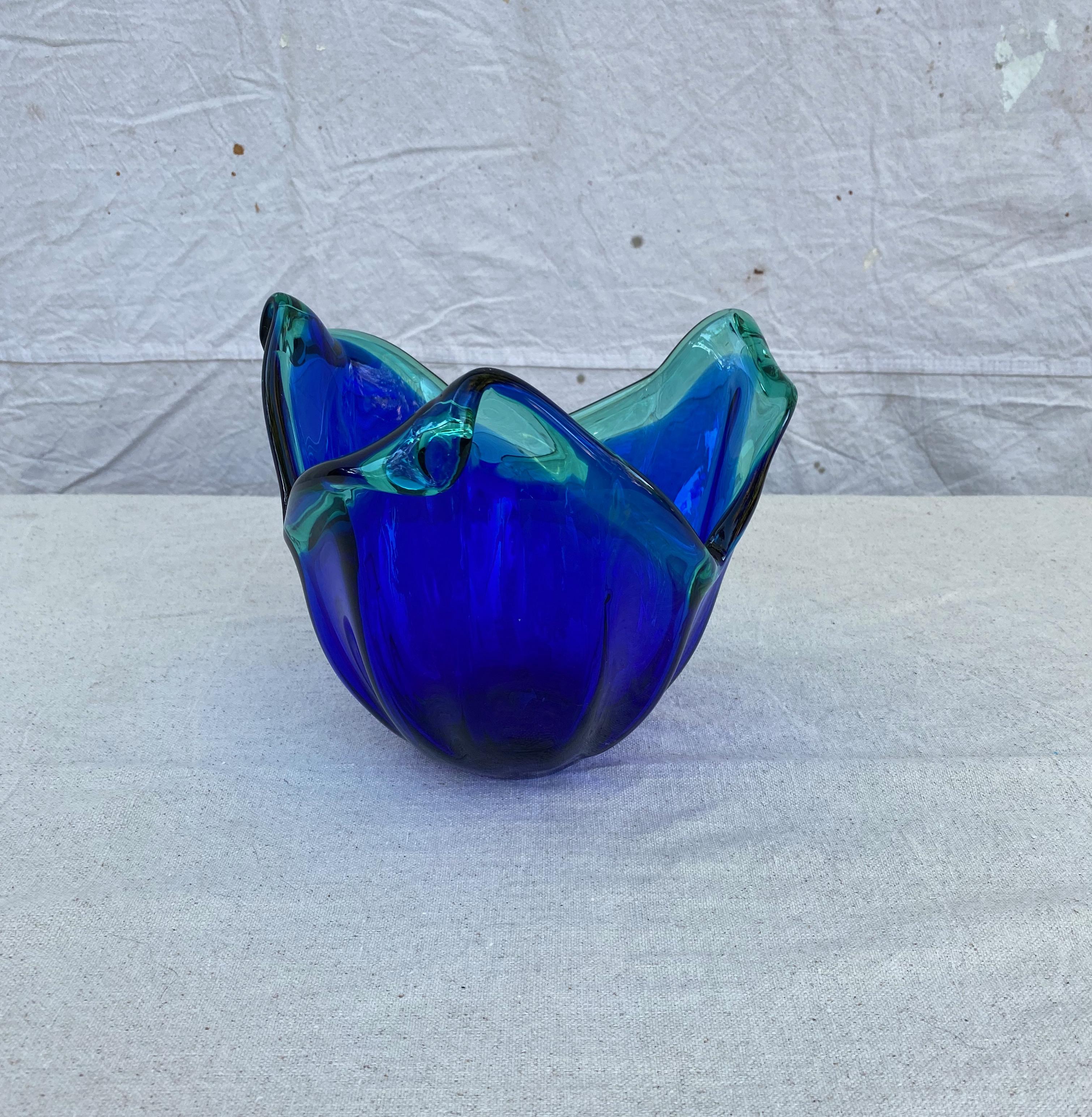 1960s Blue Murano with Teal Green Accents Vase 4