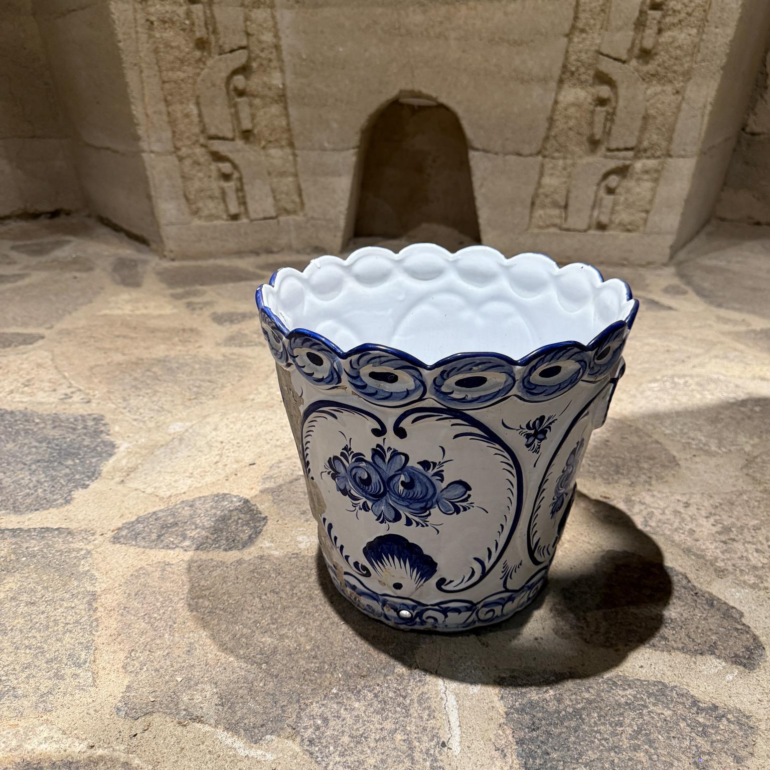 Mid-20th Century 1960s Hand Painted Blue Scalloped Planter Portugal For Sale