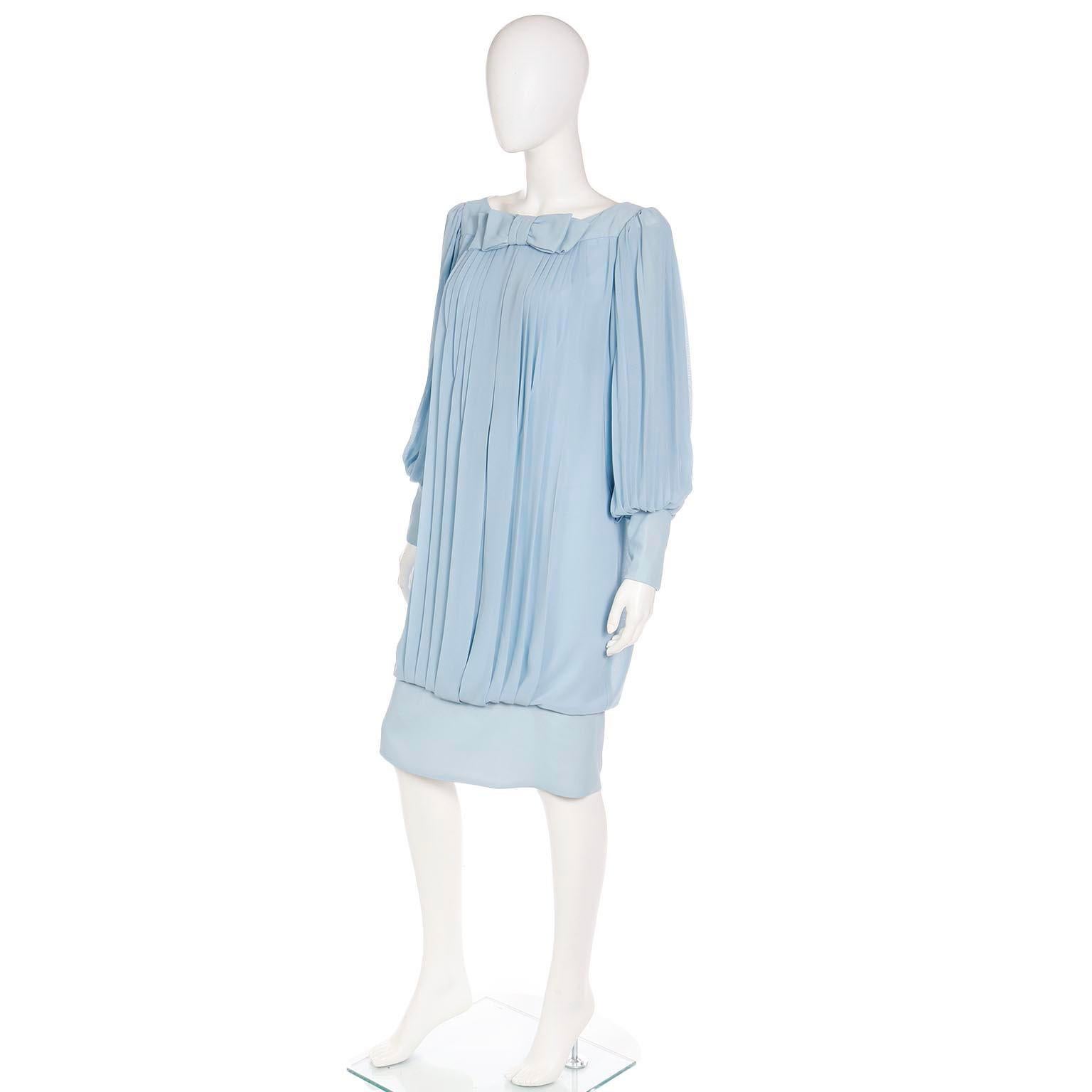 1960s Blue Silk Chiffon Pleated Dress With Banded Hemline and Bow For Sale 4