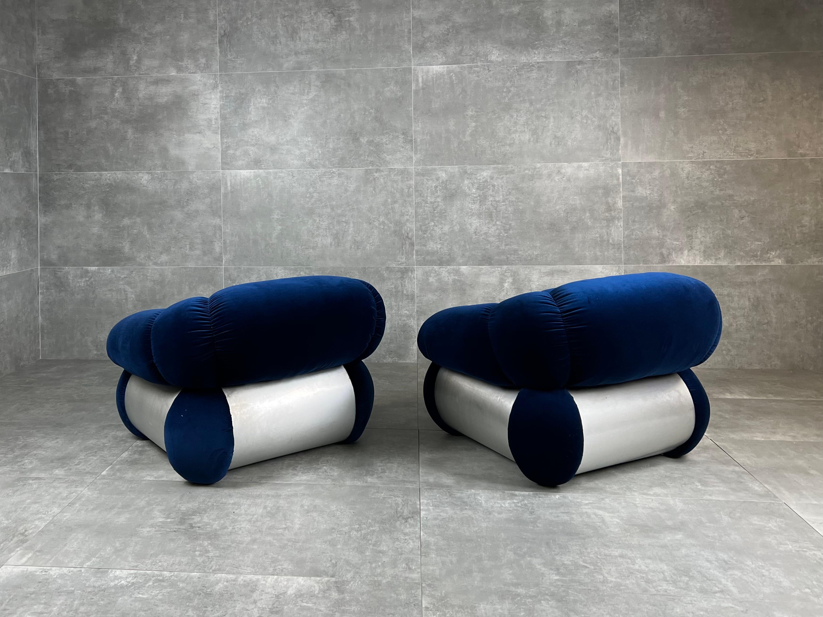 Space Age 1960s Blue Velvet Armchairs by Adriano Piazzesi for 3d