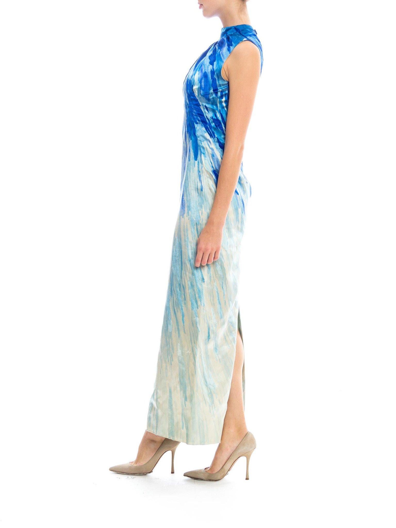 Blau-weißes Haute Couture Seidenkleid der Herzogin aus Satin und Samt mit Schleifen aus den 1960er Jahren im Angebot 1