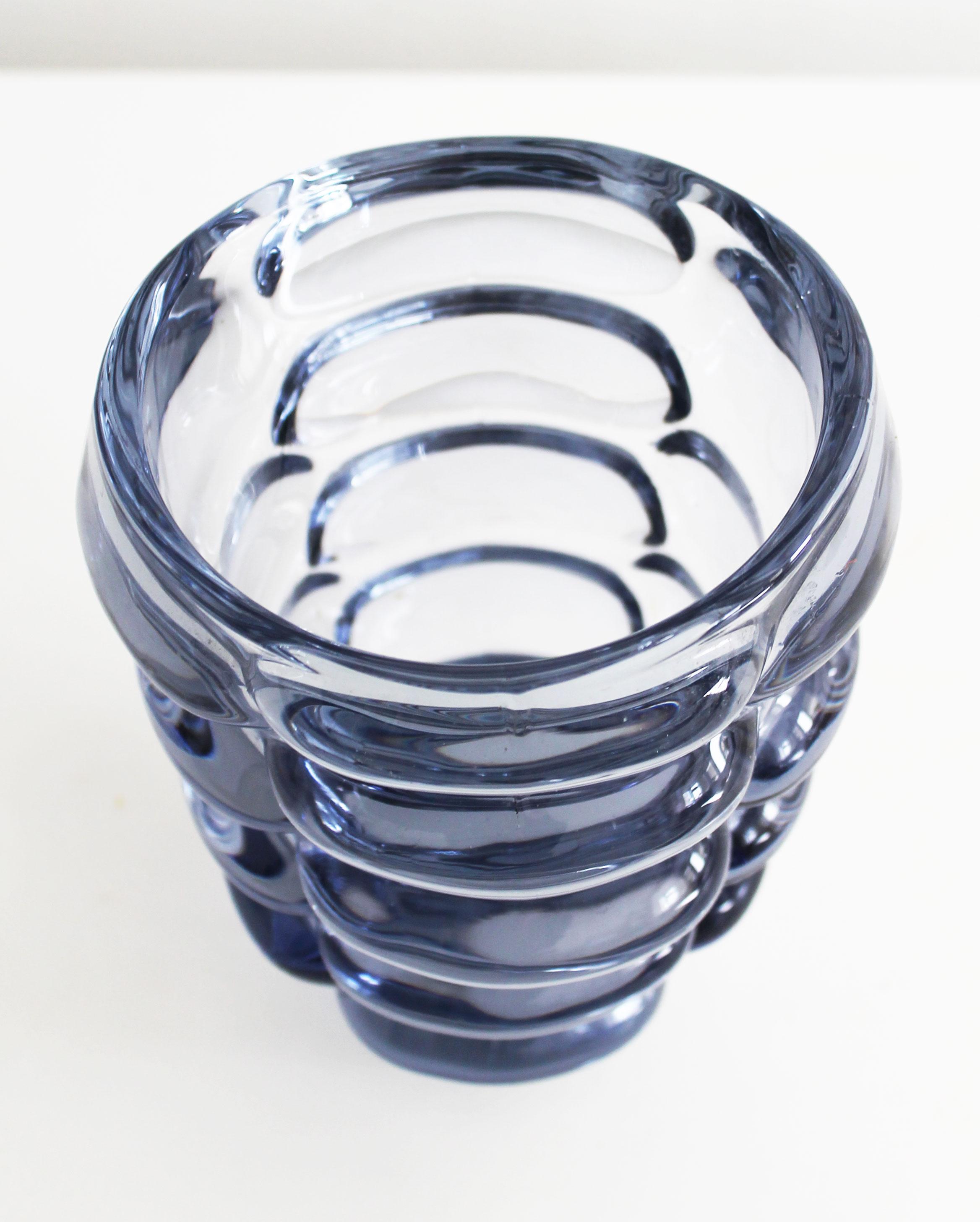 1960’s Bohemian Glass Vase by Vladislav Urban for Hermanova Hut Glasswork For Sale 4