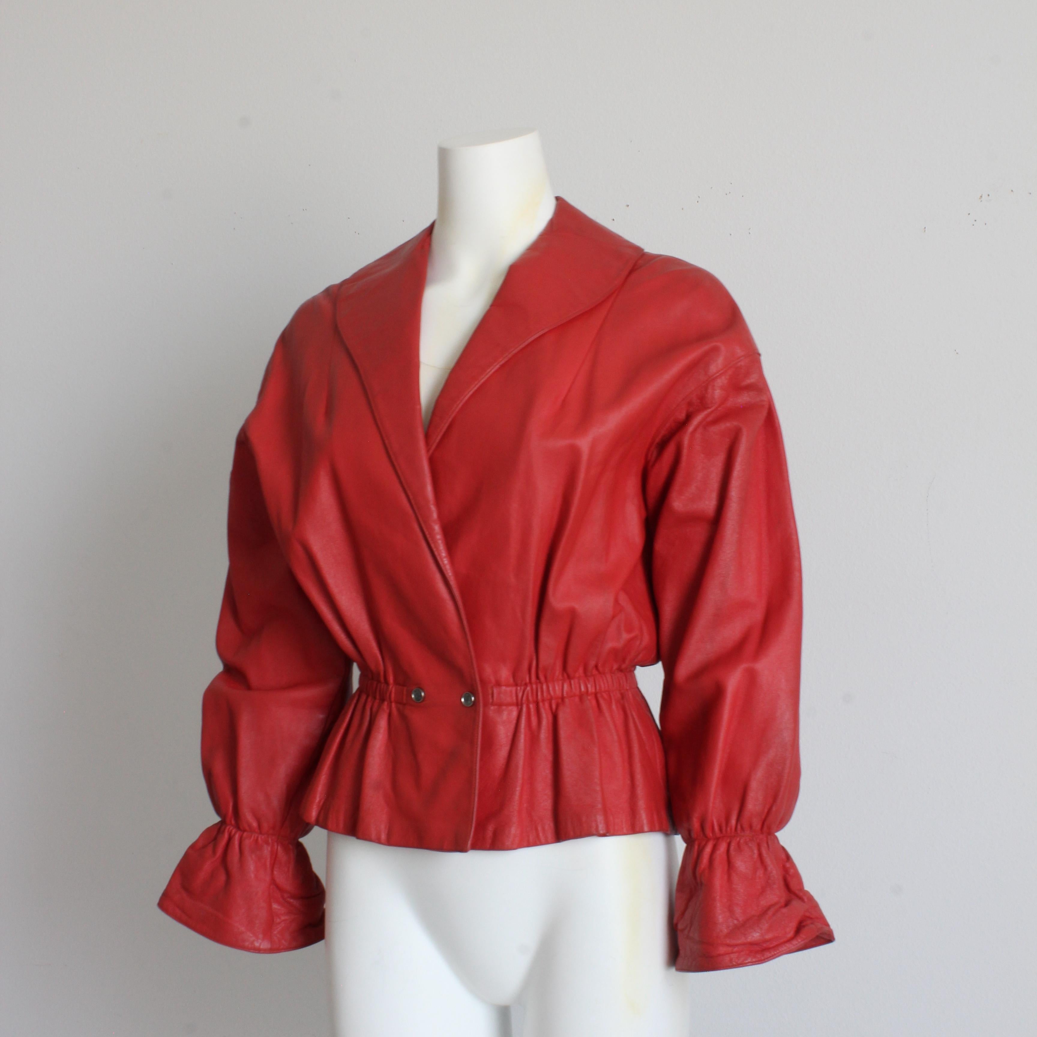 1960s Bonnie Cashin for Sills Red Leather Jacket Dolman Sleeves Shawl Collar HTF en vente 3