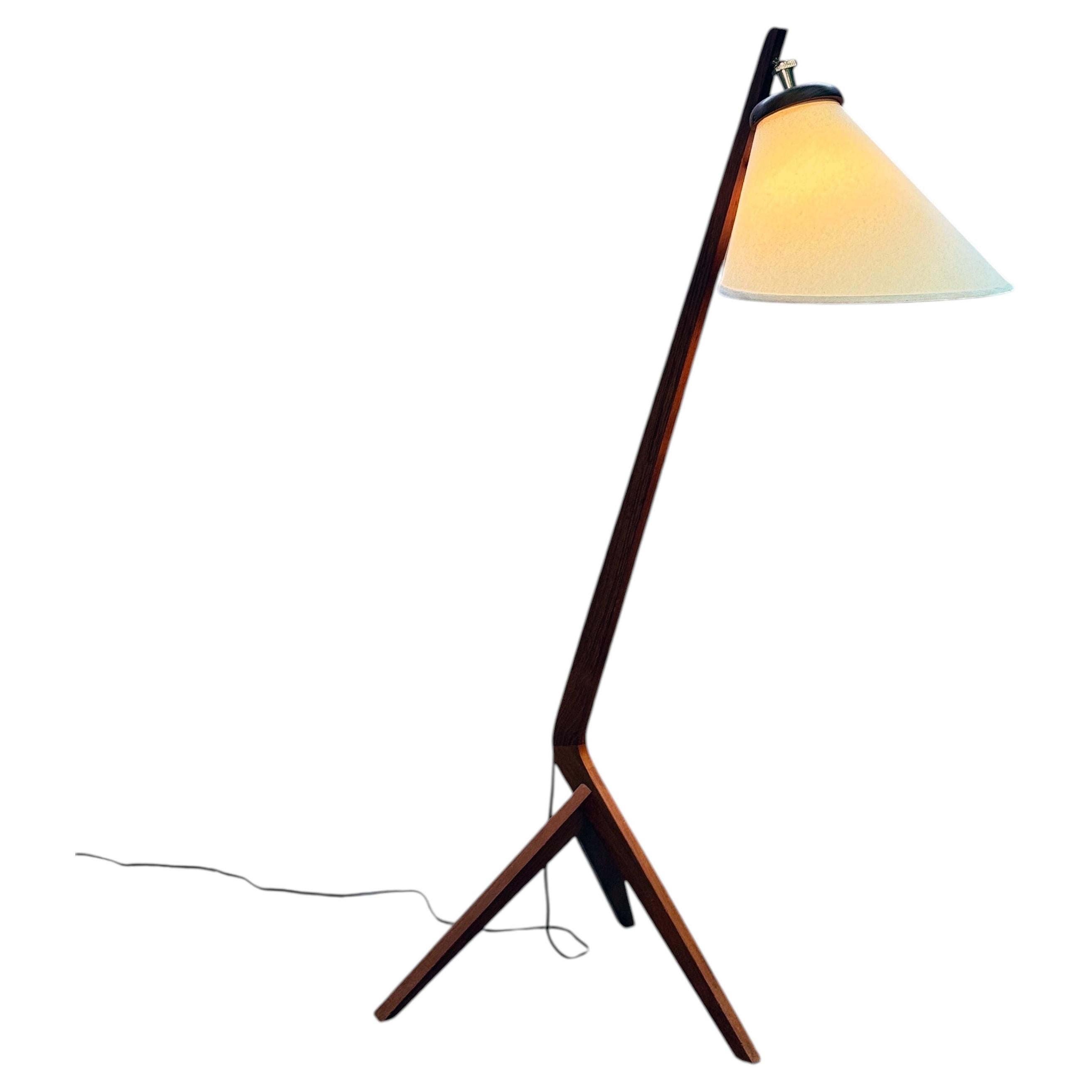 Lampada da terra Boomerang del 1960 in teak e paralume in tessuto