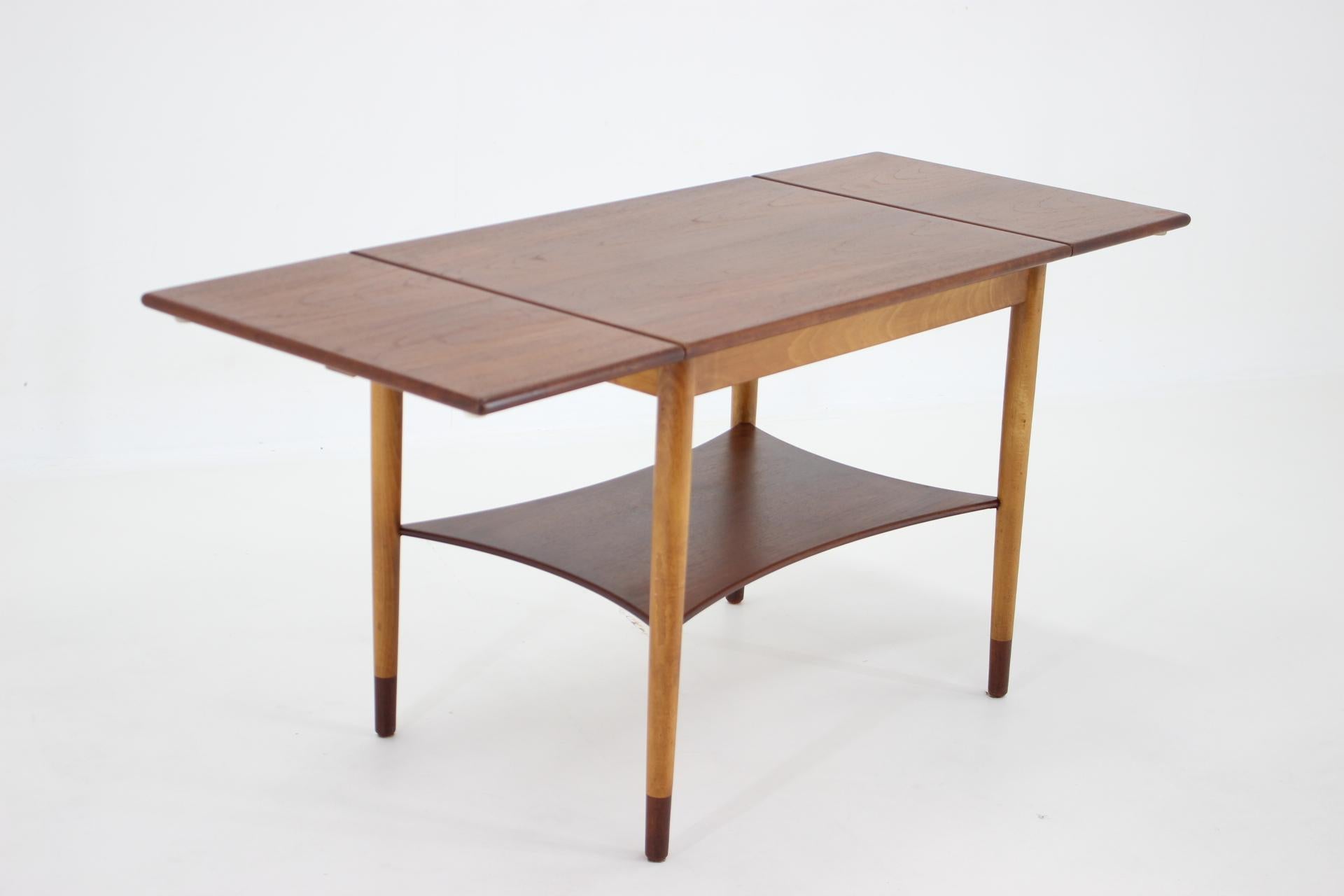 Danois Table basse en teck et chêne Borge Mogensen des années 1960 pour Soborg Mobelfabric, Danemark en vente