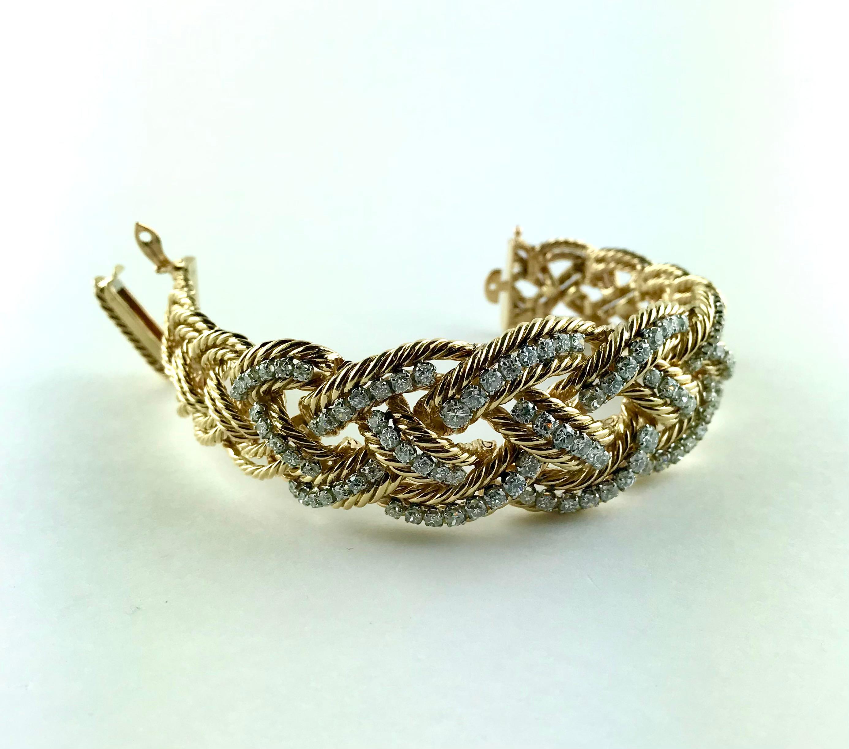 1960er Jahre Boucheron Diamant Gelbgold Platin geflochtenes Armband im Zustand „Gut“ im Angebot in Torino, IT