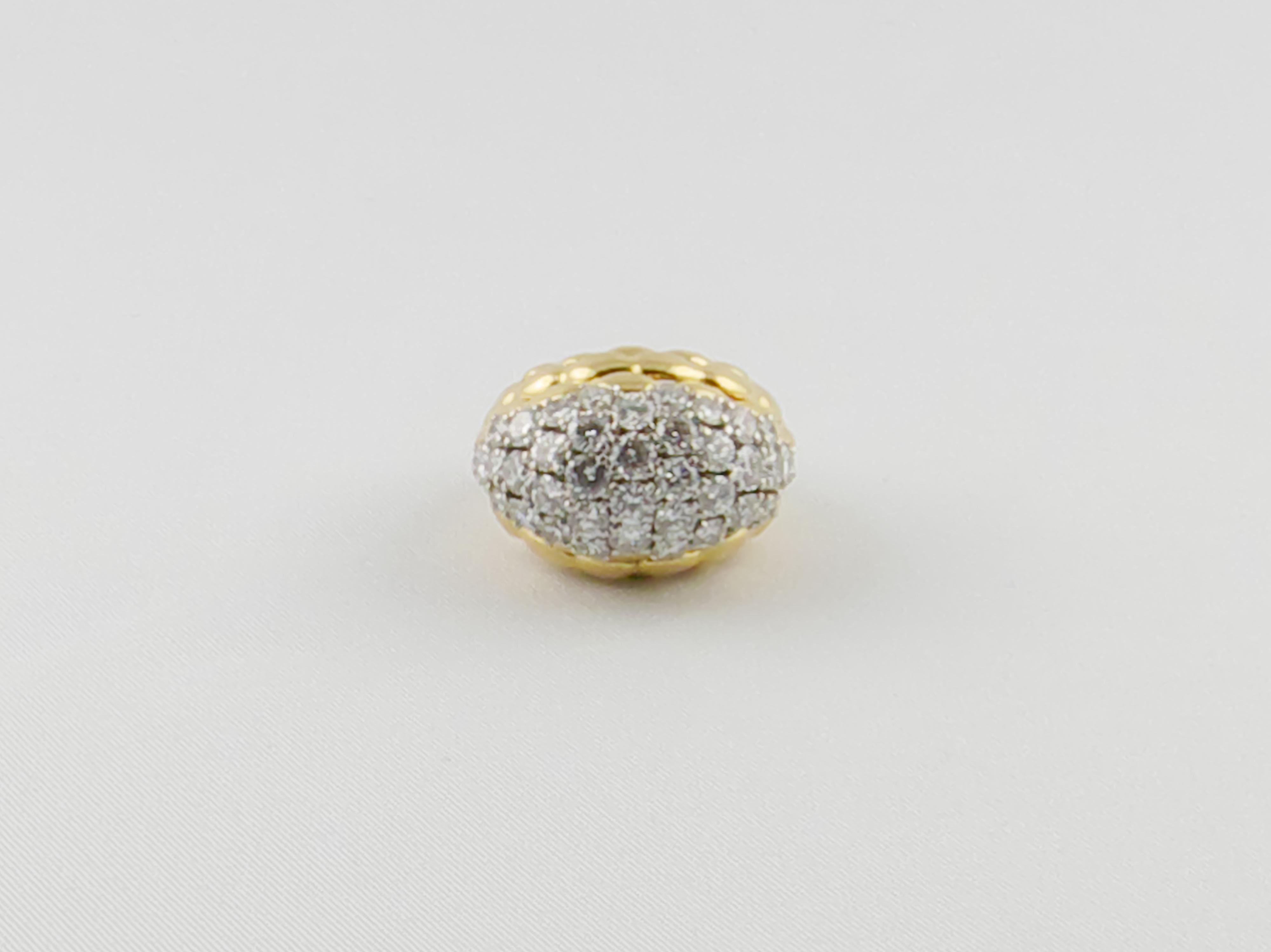 Gorgeous 1960s Boucheron 18k Yellow Gold Ring set with approx 3.0 carat brilliant cut diamonds  with an inimitable style created through an  uncompromising attention to detail, together with the finest materials. This extremely elegant and