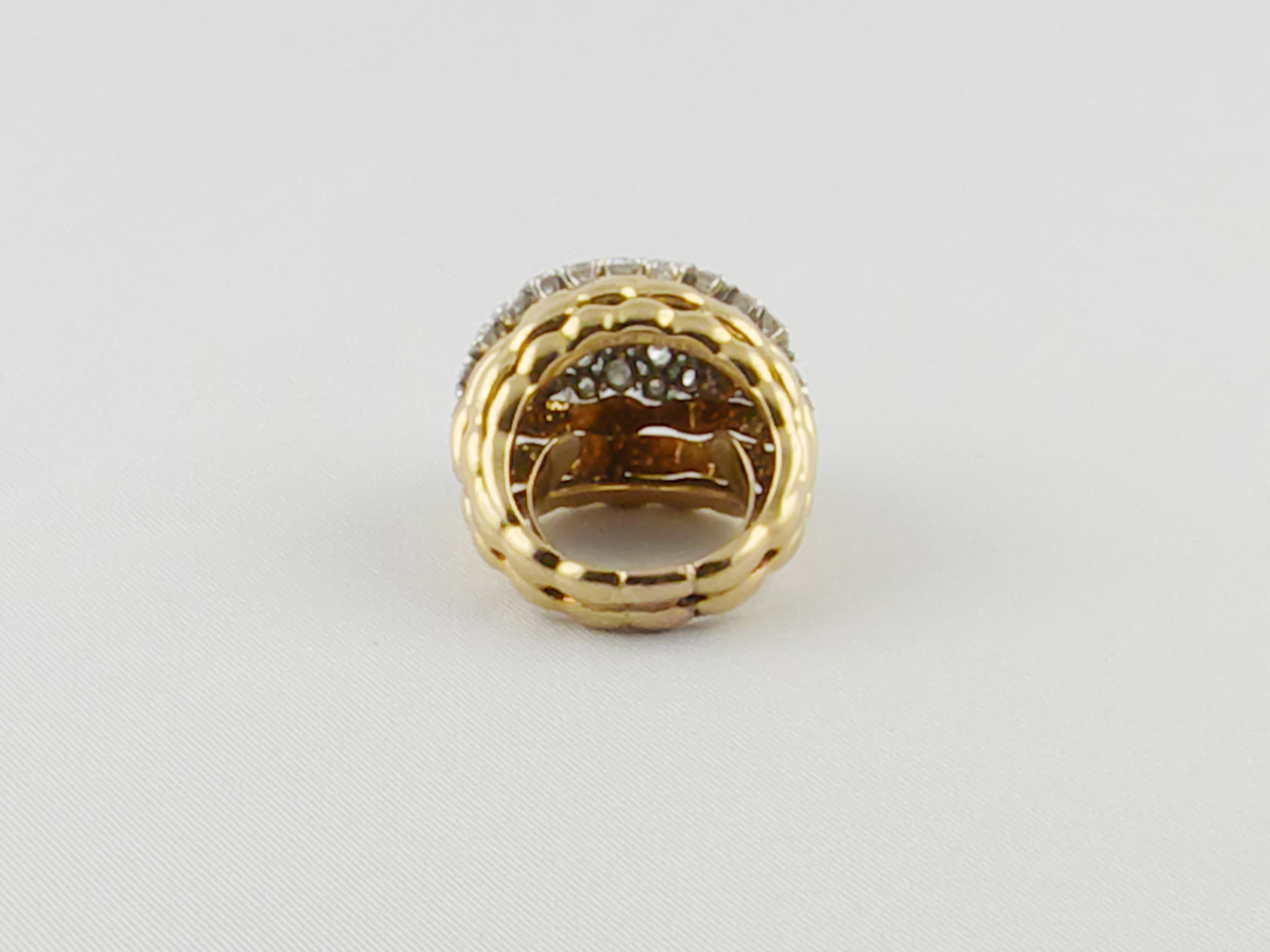Round Cut 1960s Boucheron Paris Diamond 18 Karat Yellow Gold Ring