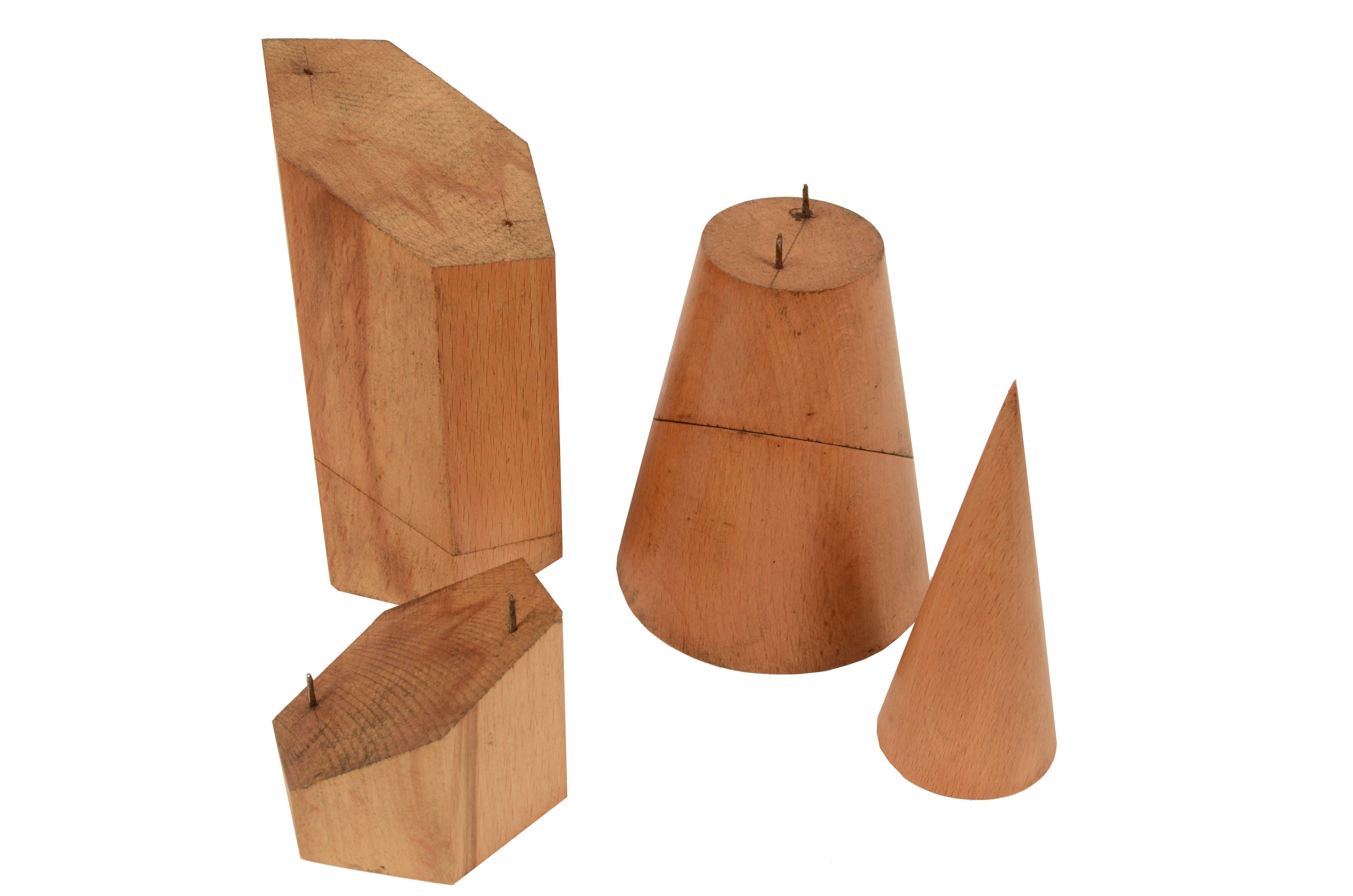 1960s Box with 14 Dismounplate Geometric Solids Oak Wood Signed Vallardi Milano  2