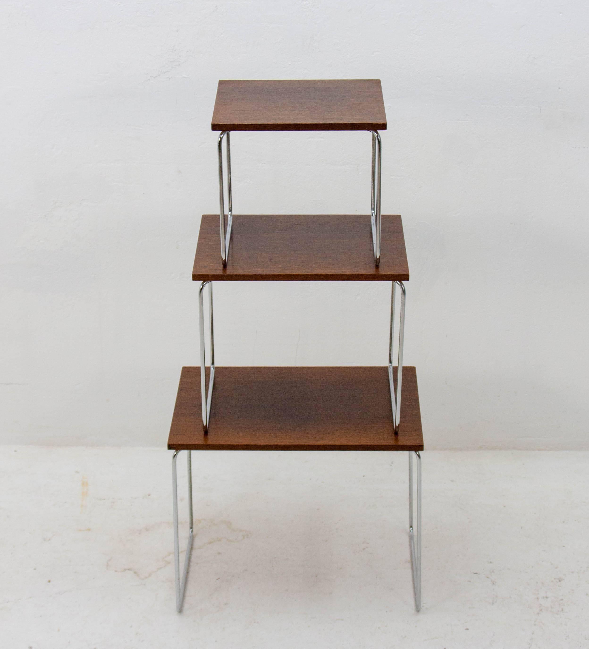 1960s Brabantia Rosewood Nesting Tables, Set of Three In Good Condition In Den Haag, NL