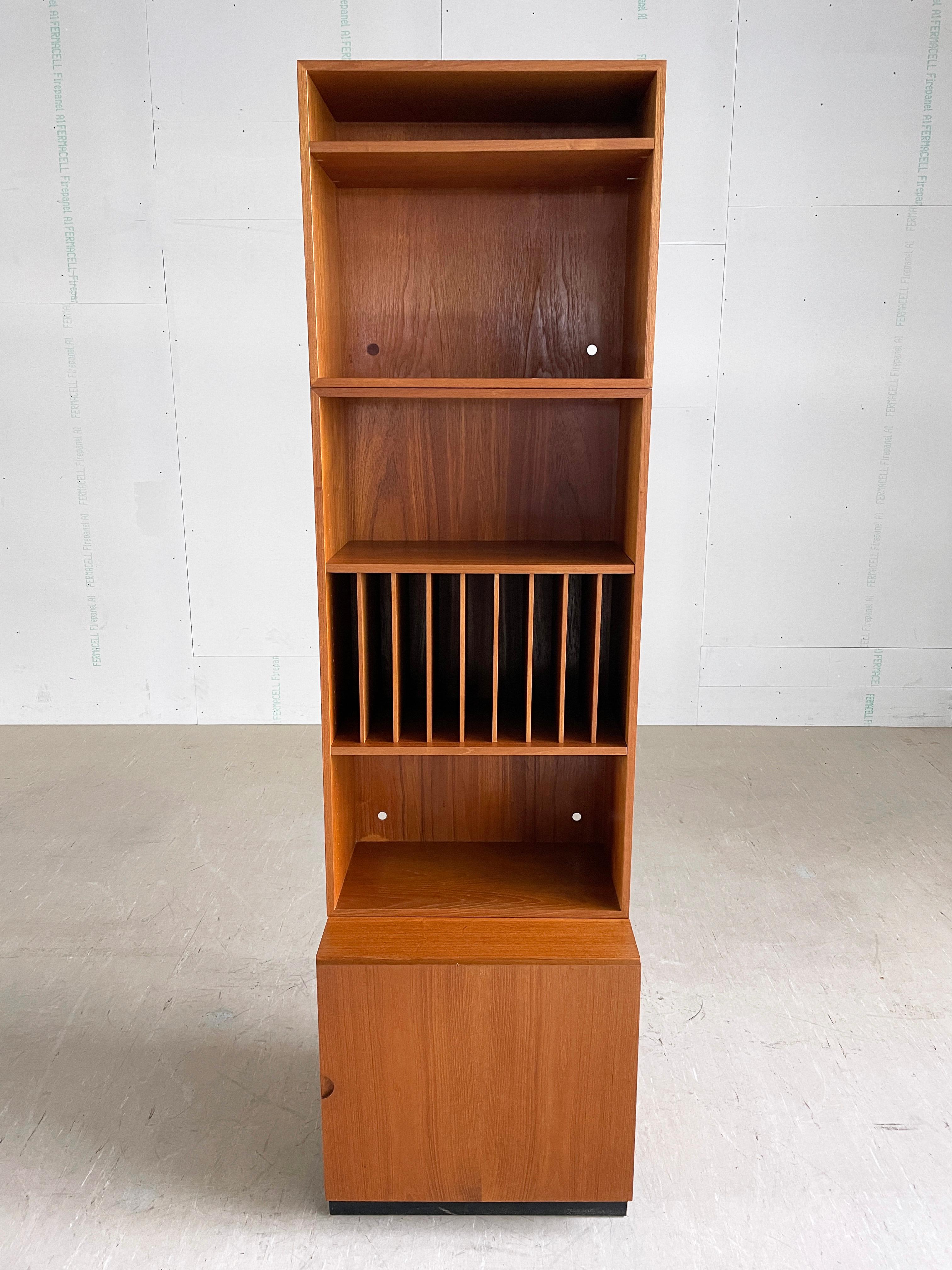 20th Century 1960’s Bramin ‘System 160’ modular Hi-Fi cabinet For Sale