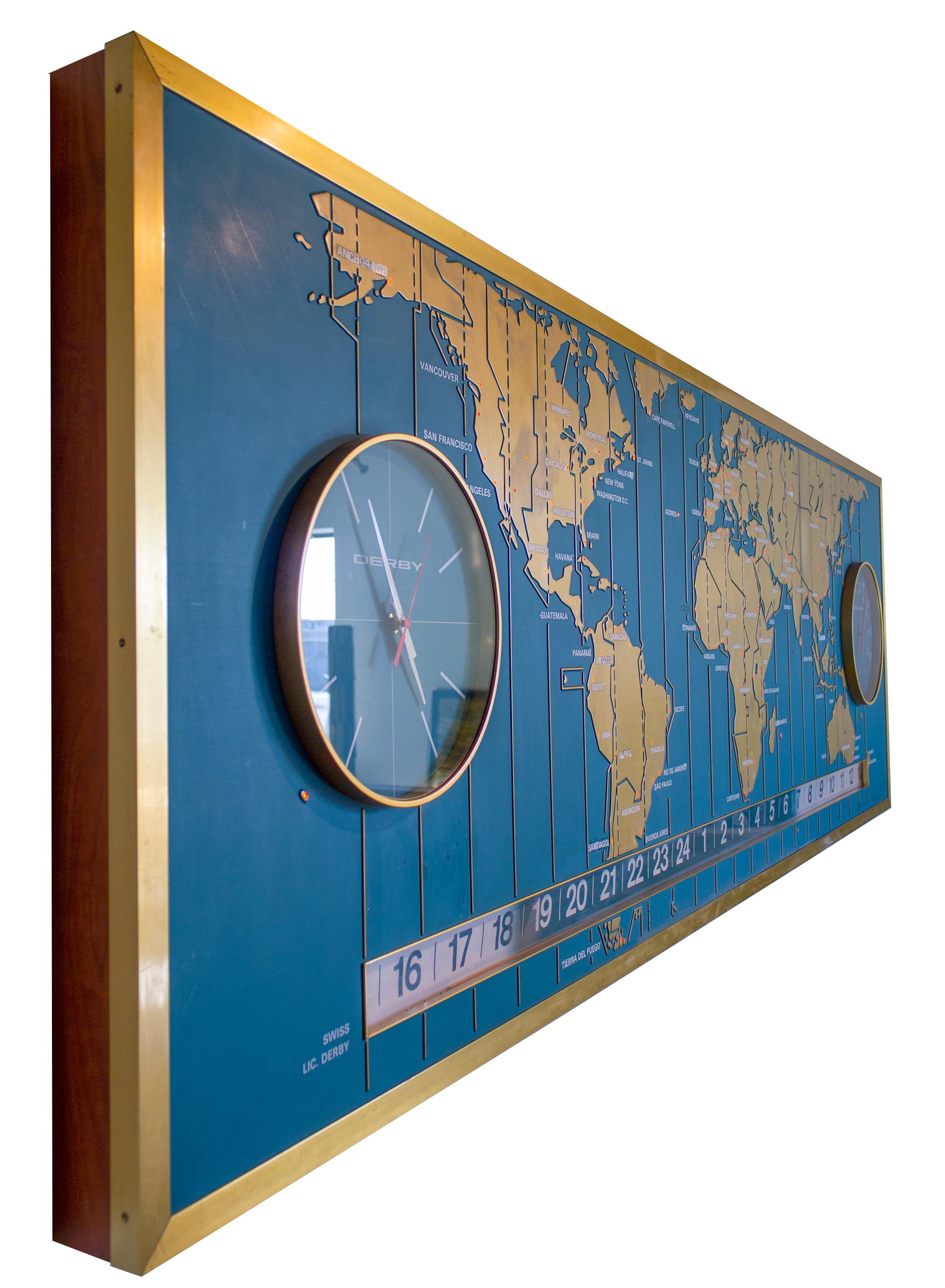 1960s Braniff Airlines World Map Doomsday Clock with Programmable Lighting In Good Condition In Dallas, TX