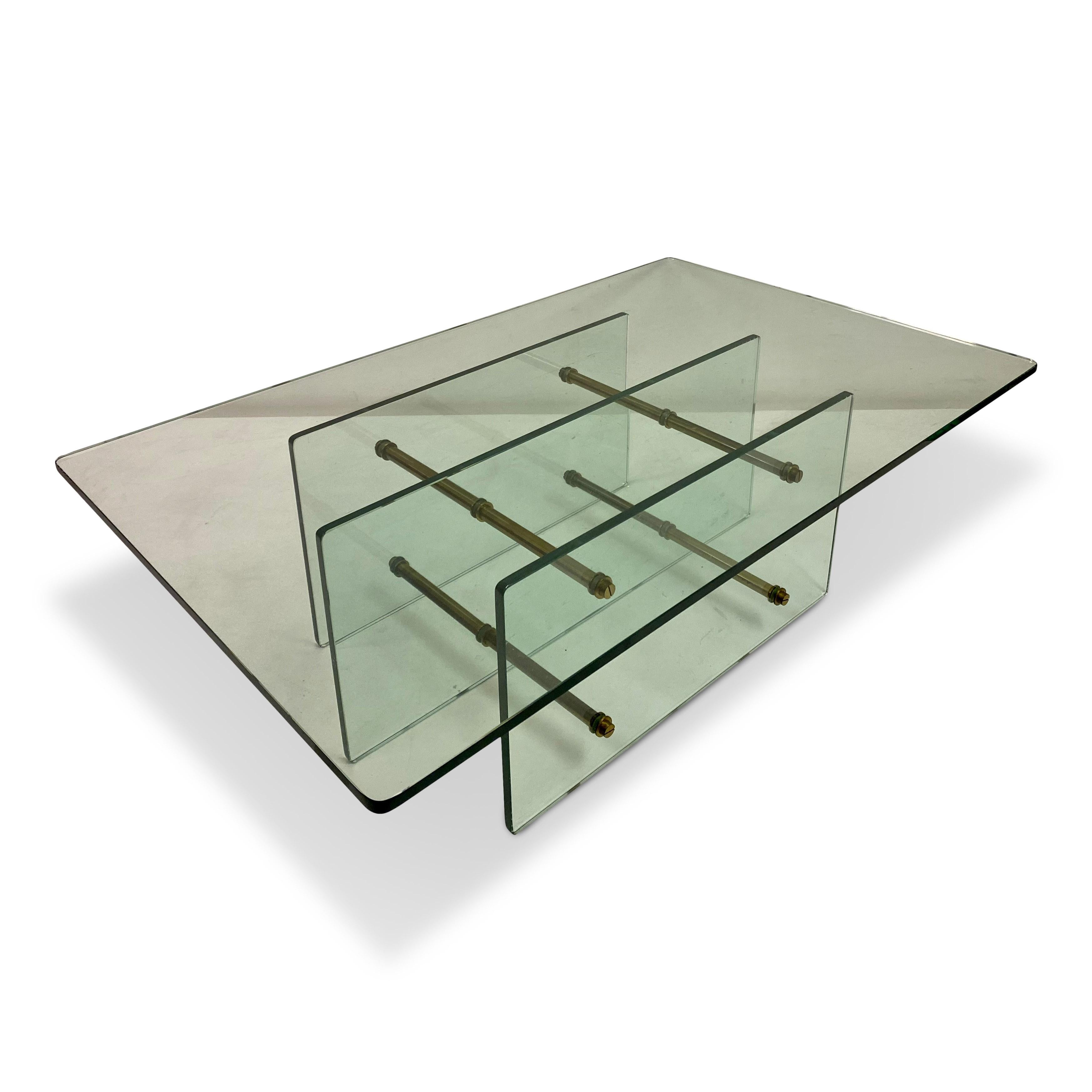 Mid-Century Modern 1960s Brass and Glass Coffee Table Attributed to Fontana Arte For Sale