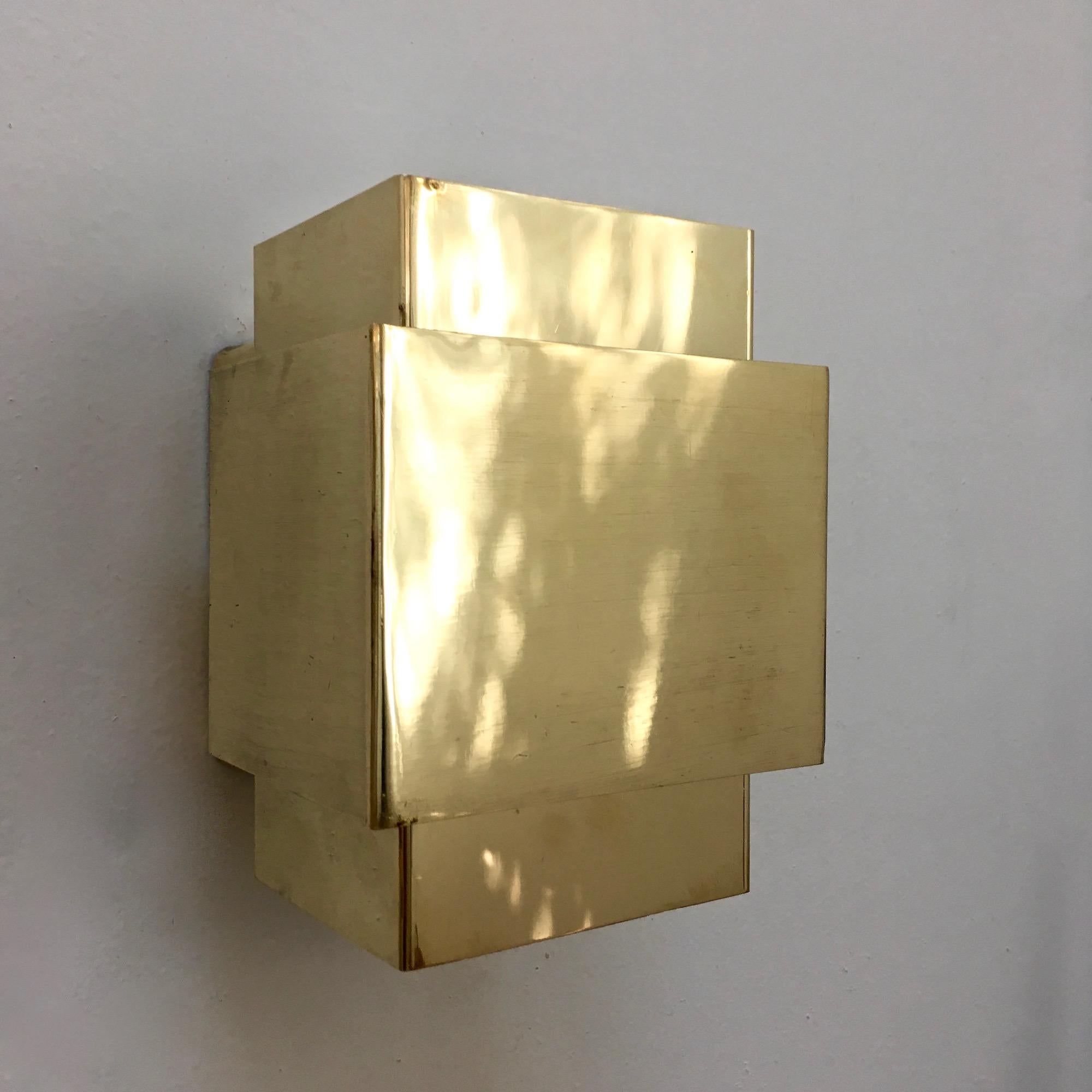 1960s Brass Cubic Sconce In Good Condition In Saint Ouen, FR