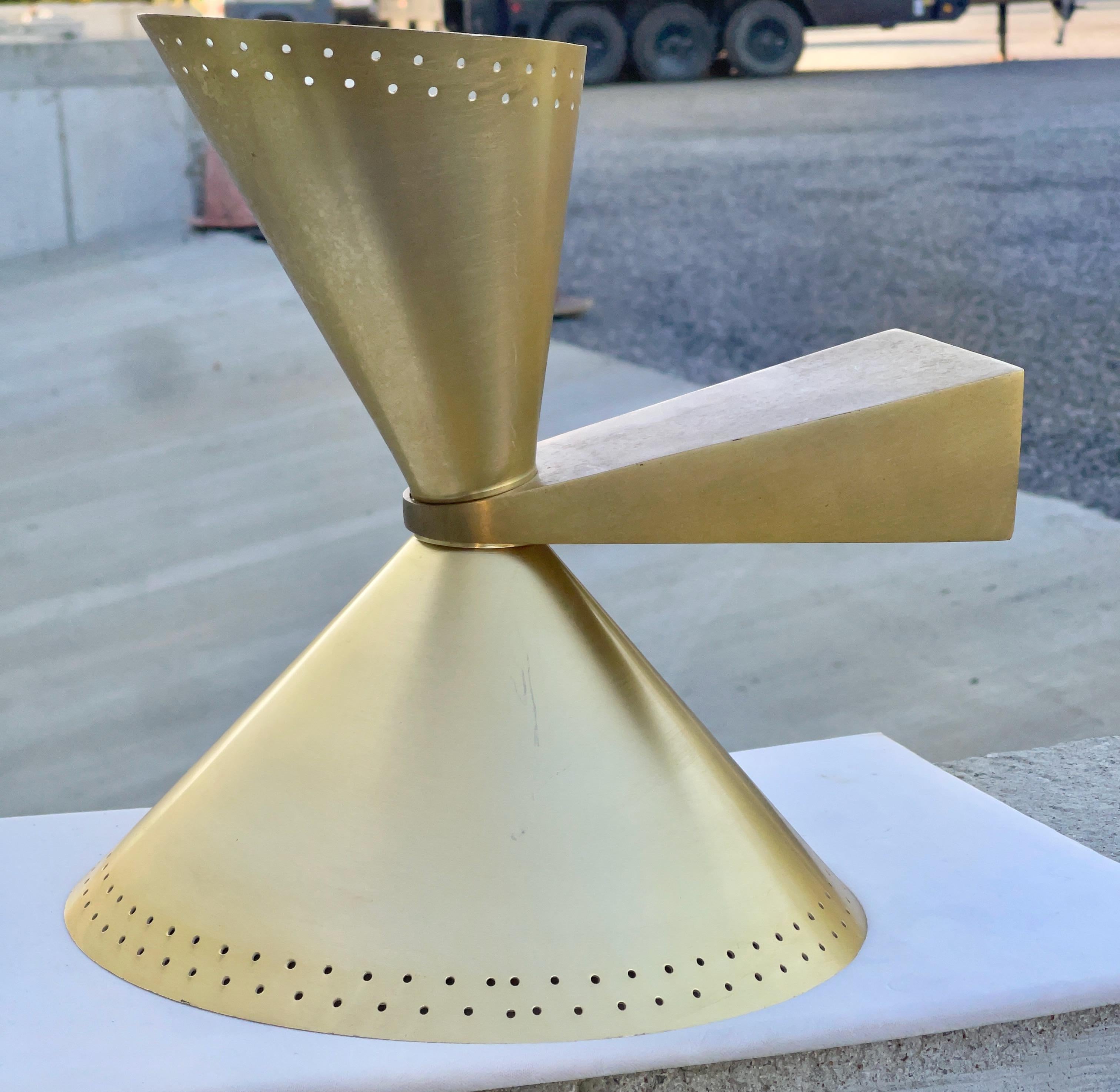 1960's Messing Diabolo Sconce Up & Down Lighter im Angebot 2