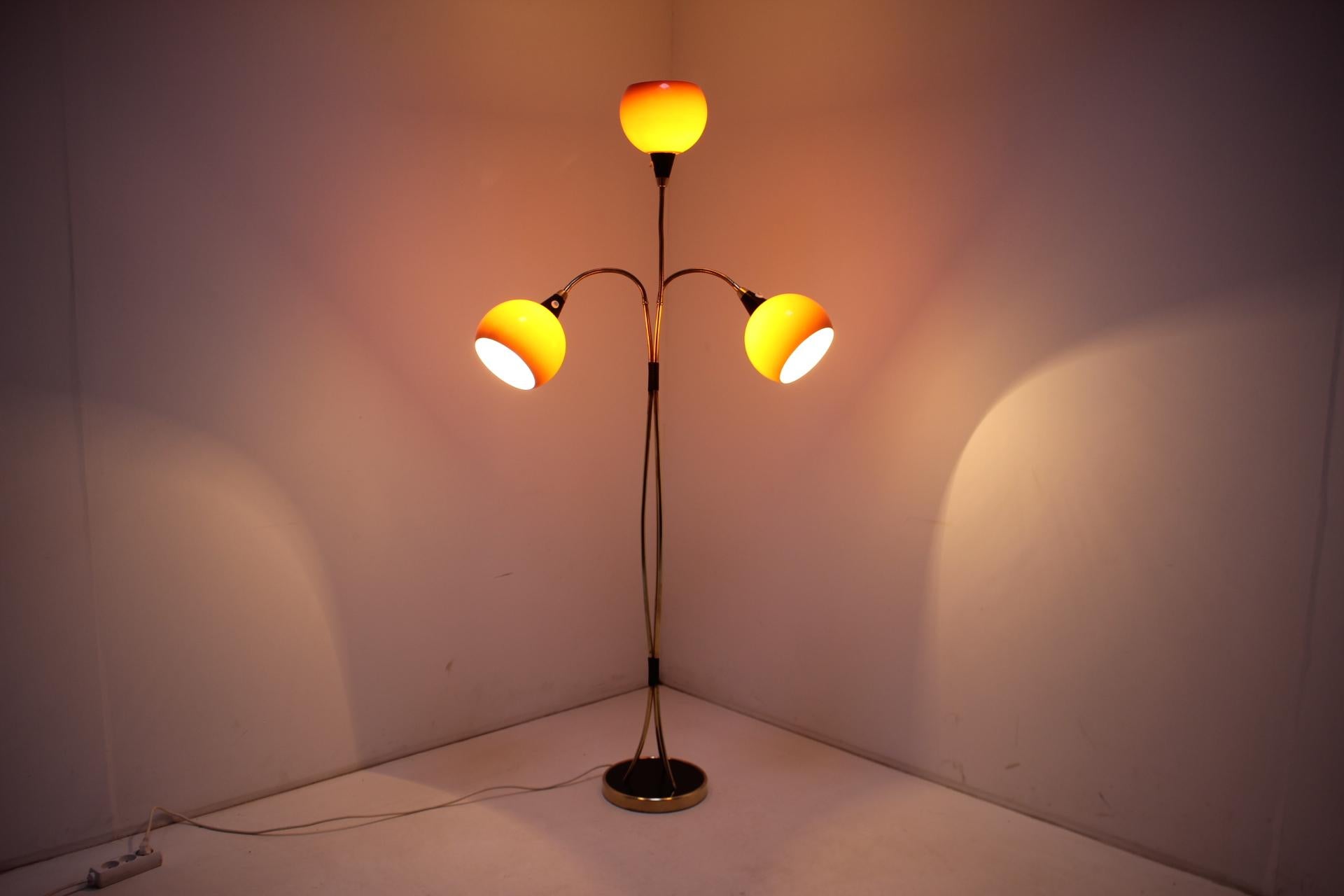 1960s Brass Floor Lamp, Czechoslovakia For Sale 12