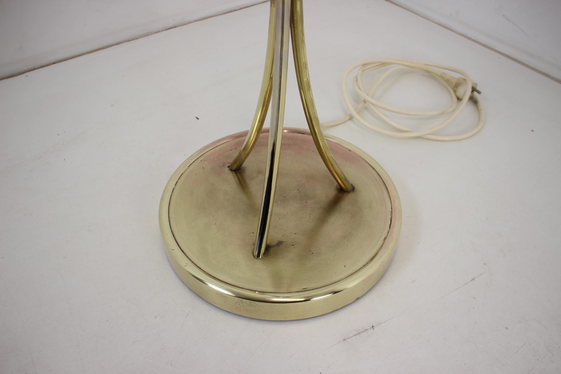 1960s Brass Floor Lamp, Czechoslovakia For Sale 4