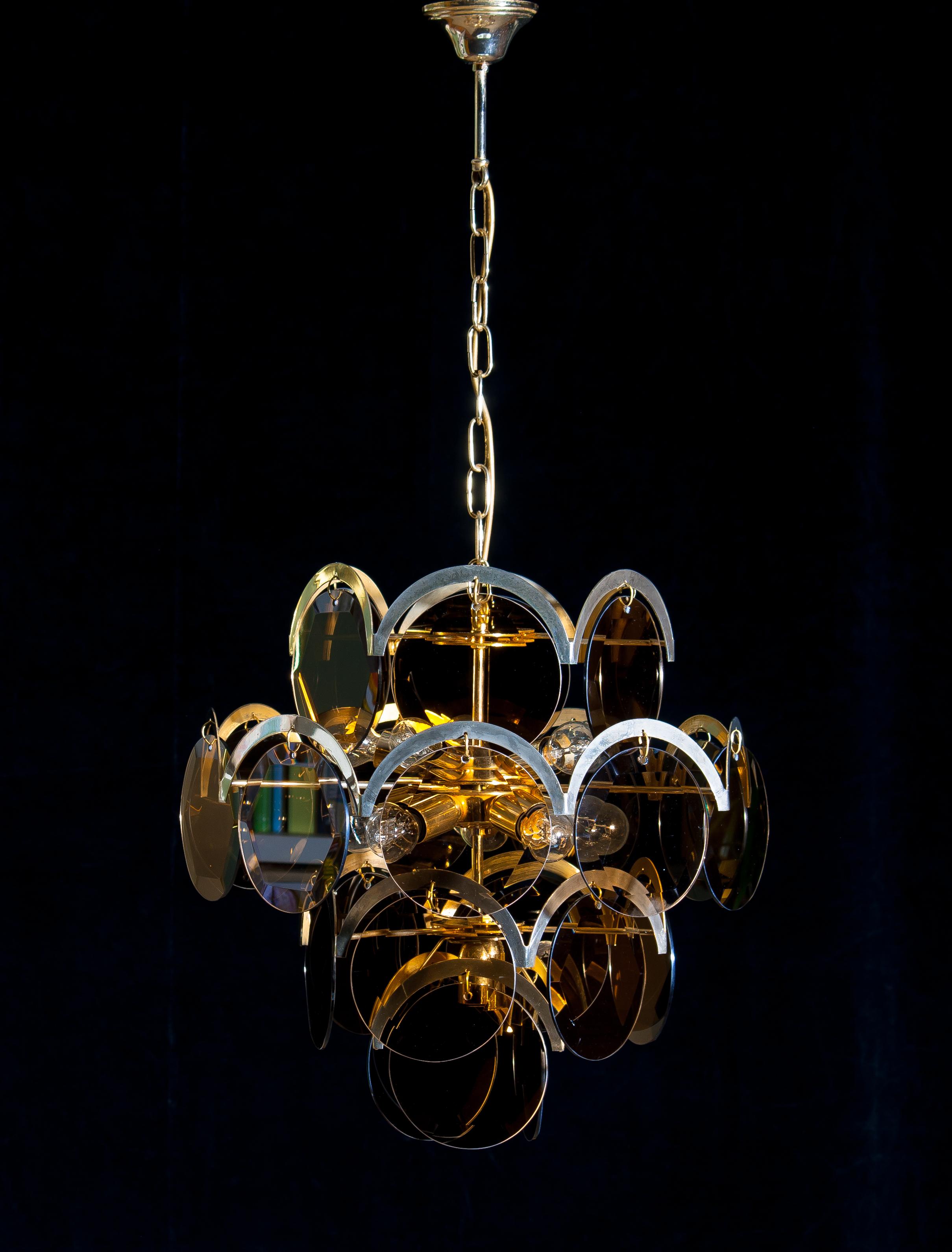 1960s Brass Gold Colored and Smoked Glass Chandelier by Gino Vistosi, Italy 8