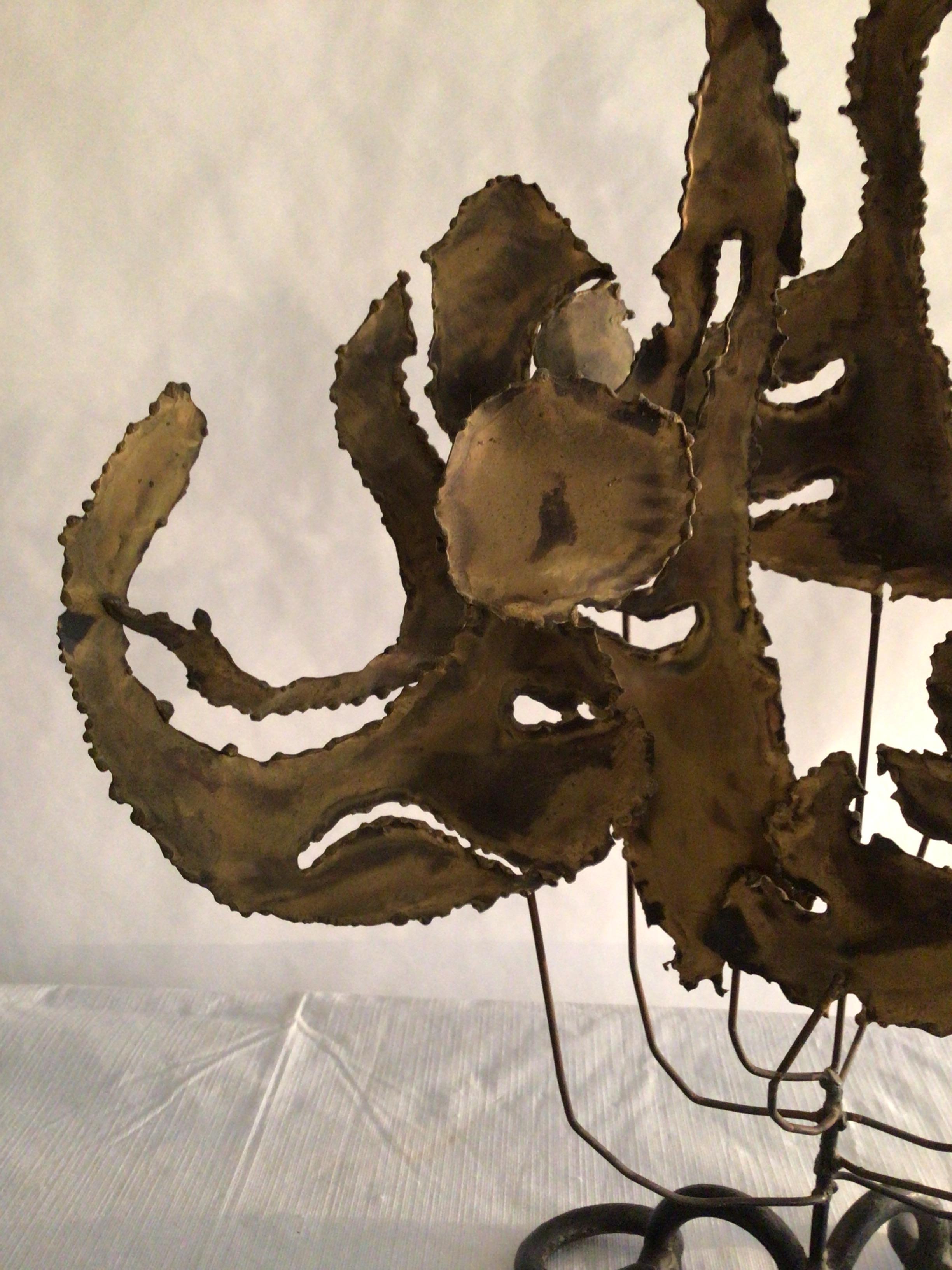 Sconosciuto Scultura in ottone degli anni '60 su base in ferro A Link in vendita