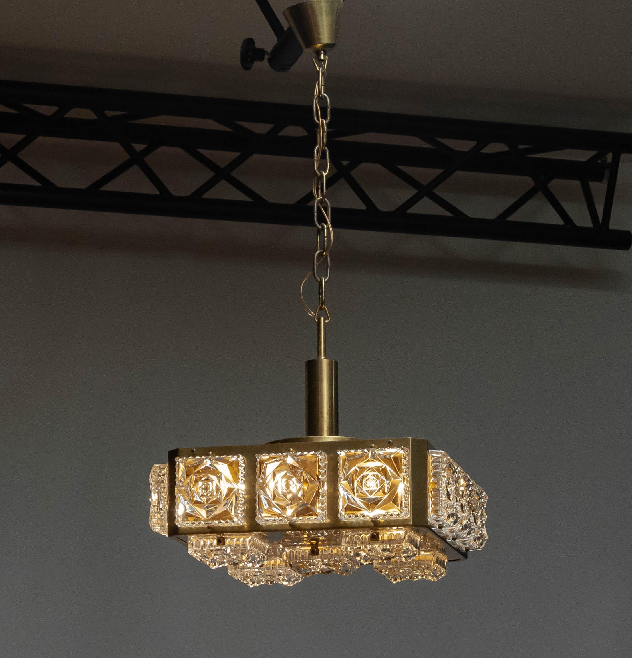 Lampada da soffitto quadrata in ottone del 1960 di Boréns Borås In condizioni buone in vendita a Silvolde, Gelderland