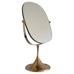 Miroir de table en laiton des années 1960 par Bergboms