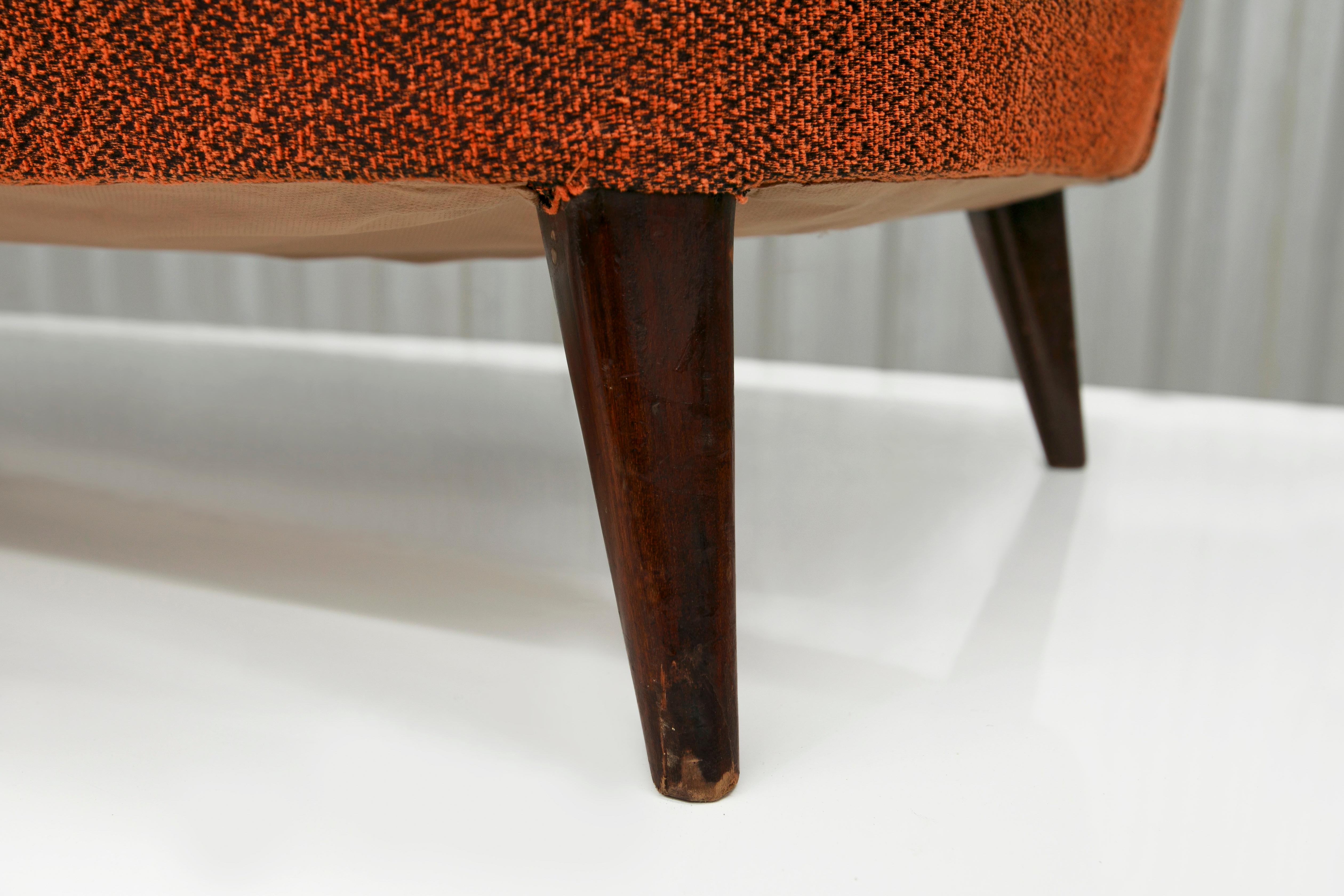 Woodwork 1960's Brazilian Modern Sofa “Concha” in Hardwood & Fabric, by Joaquim Tenreiro For Sale