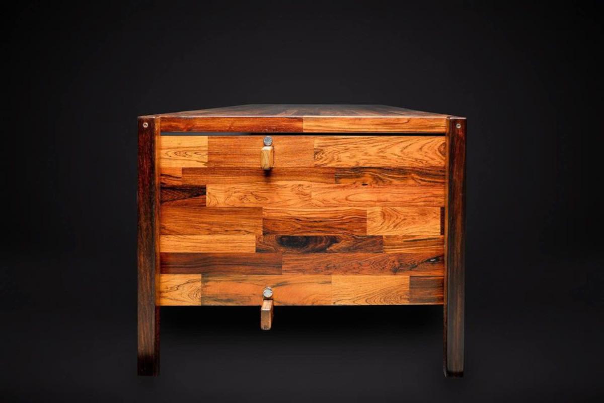 Mid-Century Modern 1960's Brazilian Rosewood Desk by Jorge Zalszupin for L'atelier For Sale