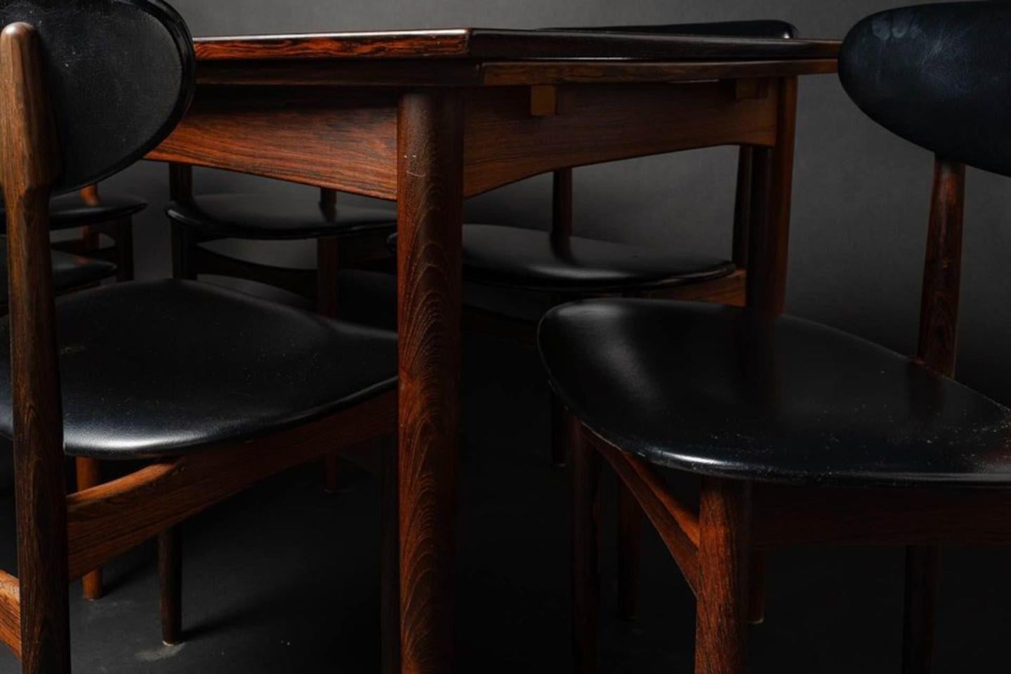 Mid-20th Century 1960s Brazilian Rosewood Dining Table and Chairs