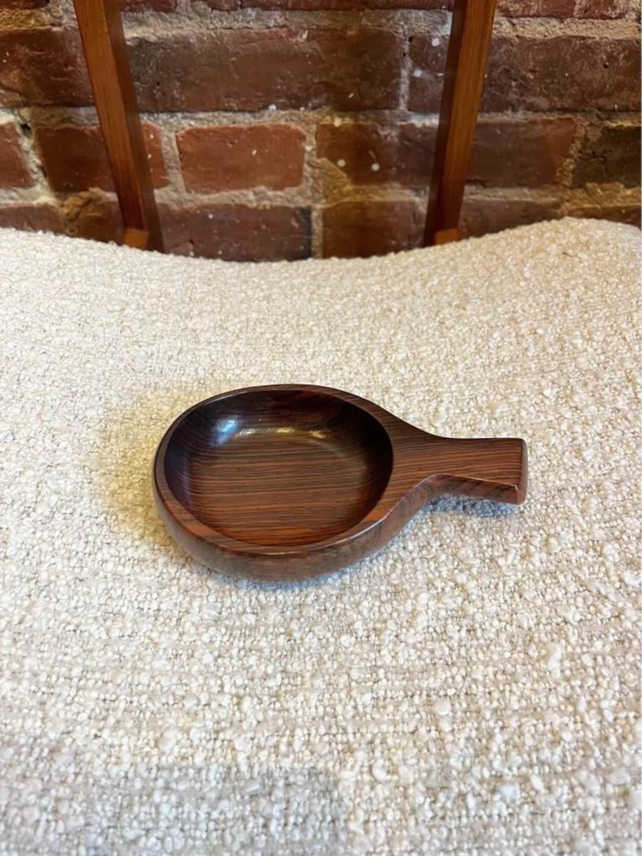 1960s Brazilian Rosewood Handled Bowl by Jean Gillon For Sale 2