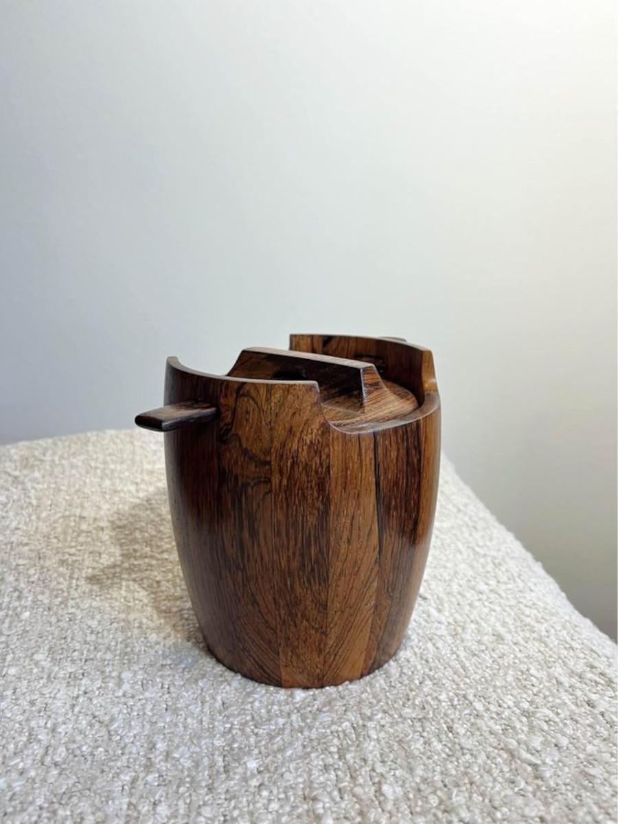 1960s Brazilian Rosewood Humidor by Jean Gillon for Wood Art For Sale 1