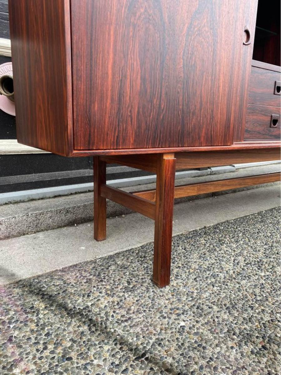 1960s Brazilian Rosewood Sideboard  Credenza Made in Denmark For Sale 6