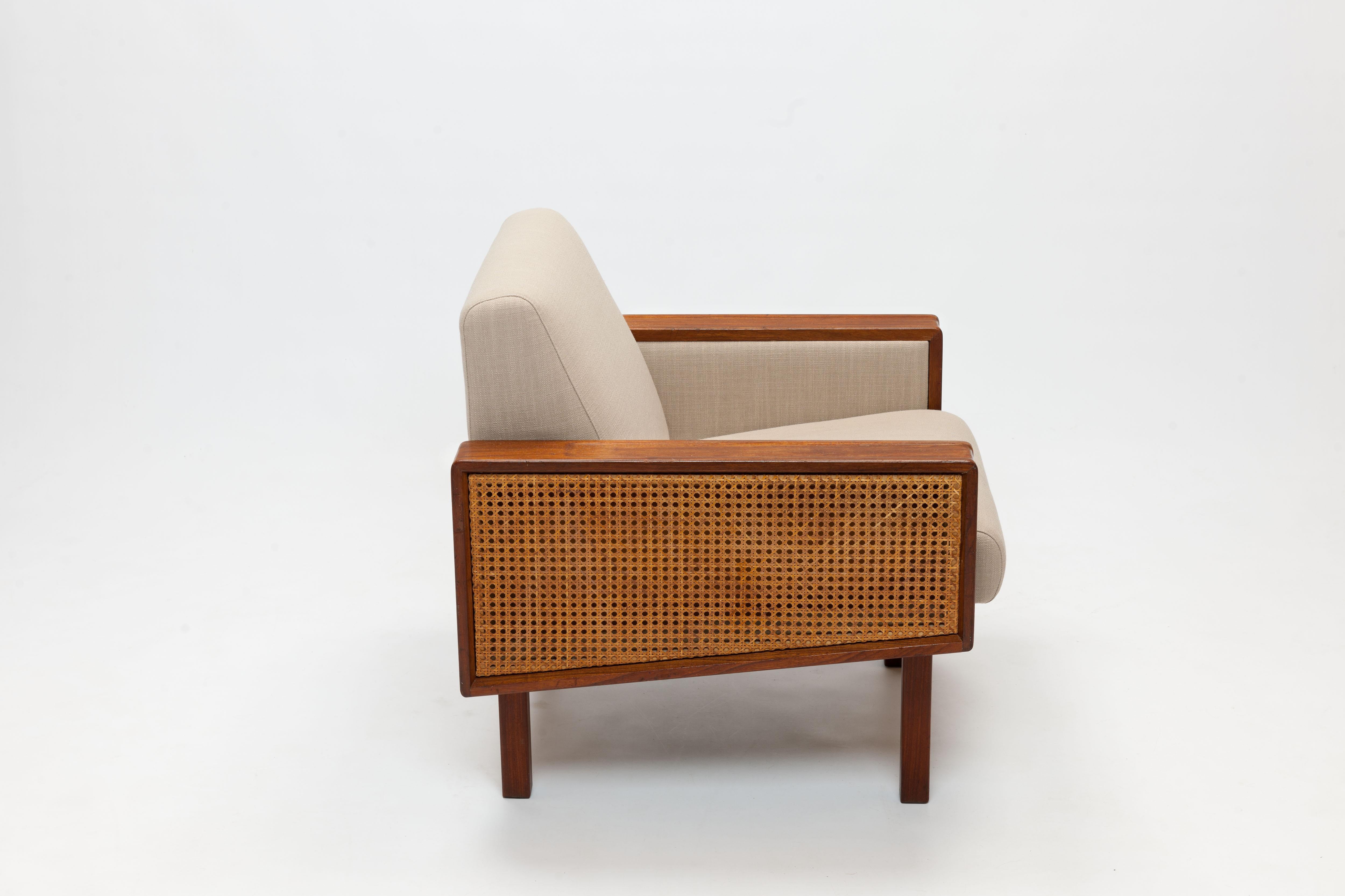 1960s 'Brazilian' Teak and Cane Armchair in the Manner of Celina Decorações In Good Condition In Utrecht, NL