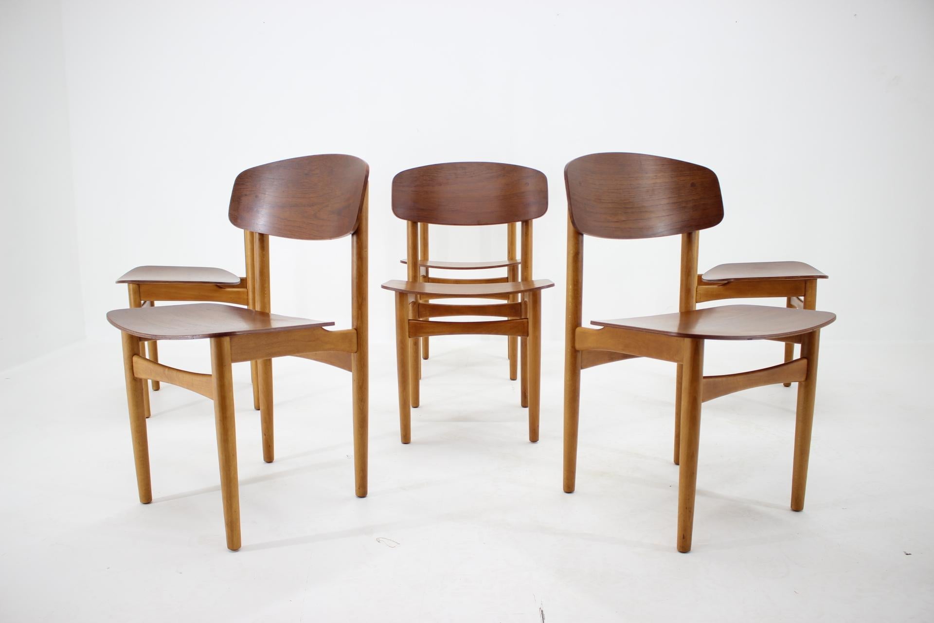Mid-Century Modern 1960s Børge Mogensen Model 122 Oak and Teak Dining Chairs for Søborg Møbelfabric For Sale